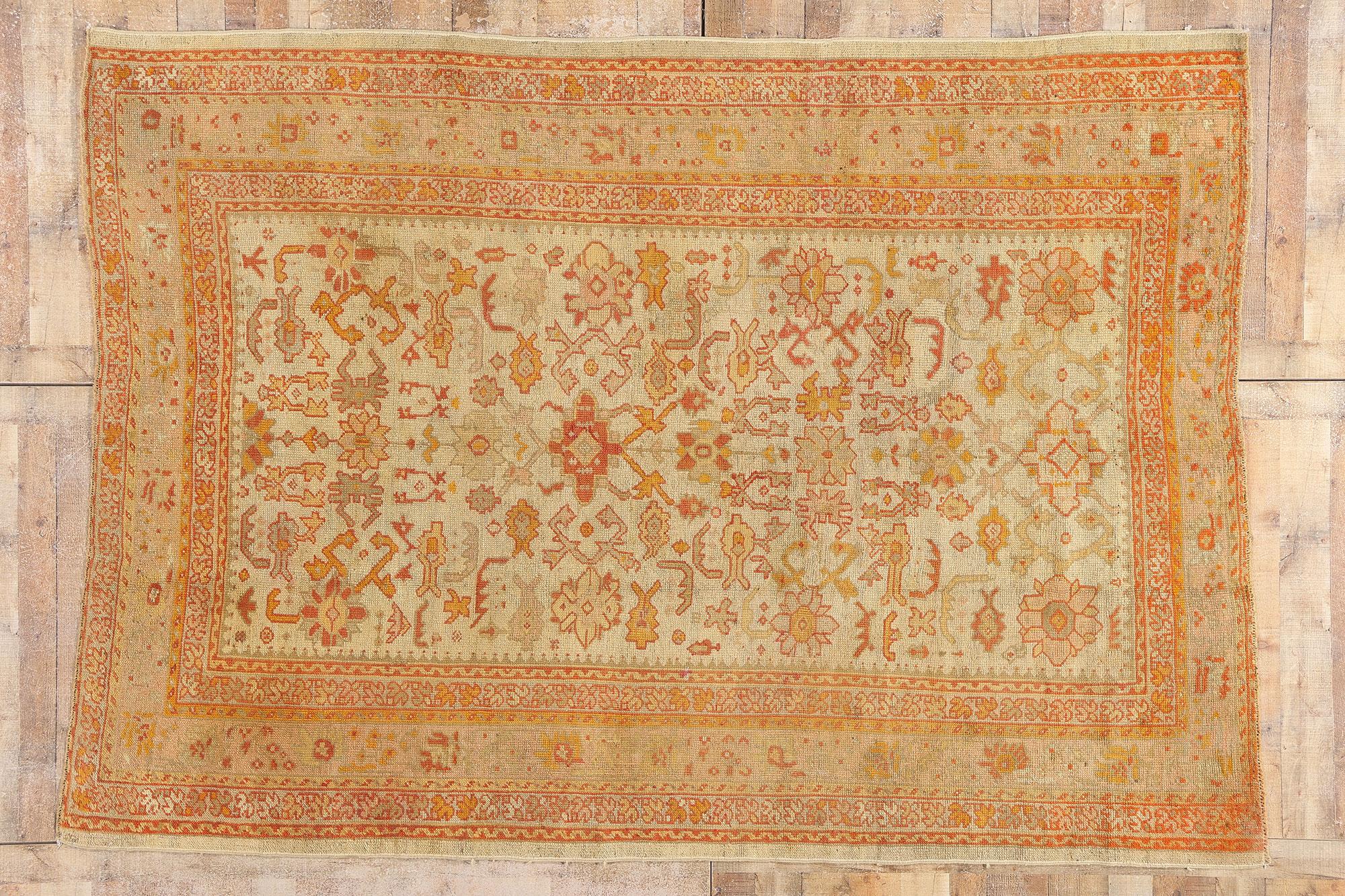 Late 19th Century Turkish Oushak Rug with Traditional Style For Sale 3