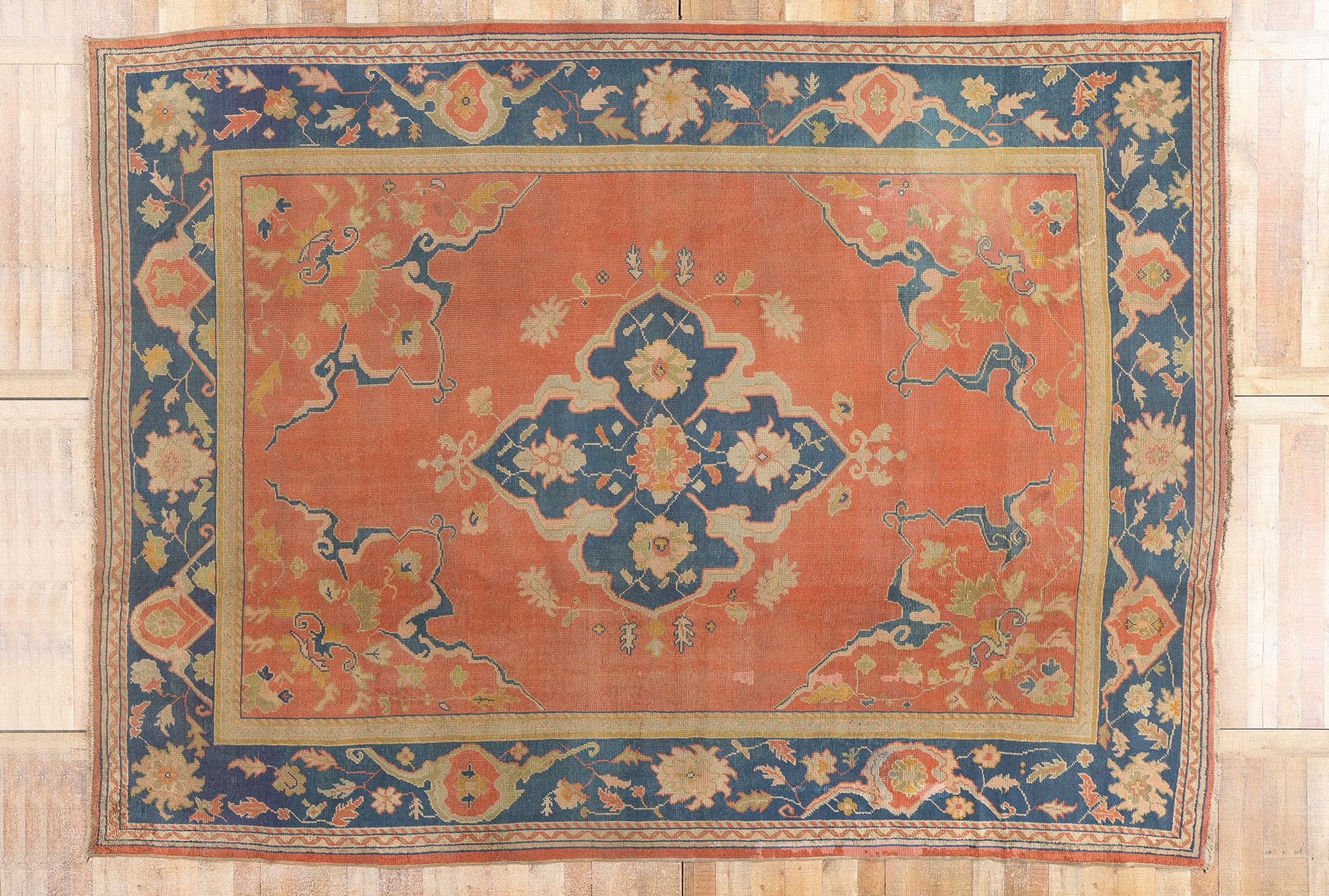 Late 19th Century Antique Turkish Oushak Rug with Traditional Style For Sale 11