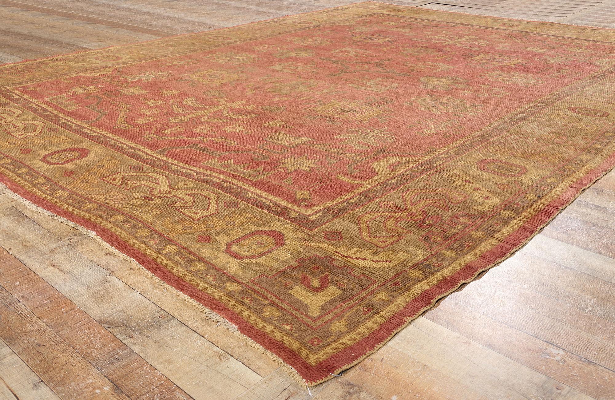 Late 19th Century Antique Turkish Oushak Rug with Traditional Style For Sale 2