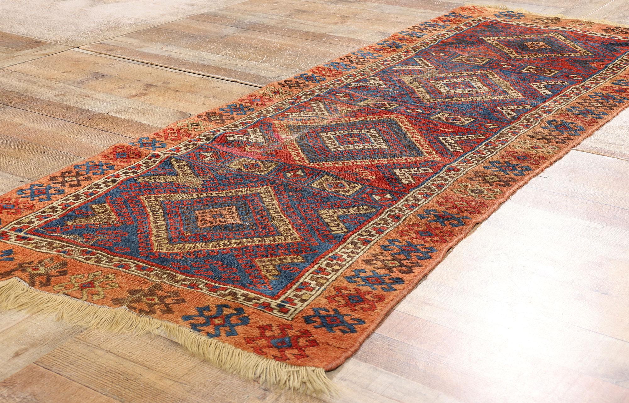 XIXe siècle Fin du 19e siècle, ancien tapis turc Yuruk de style Modern Tribal en vente