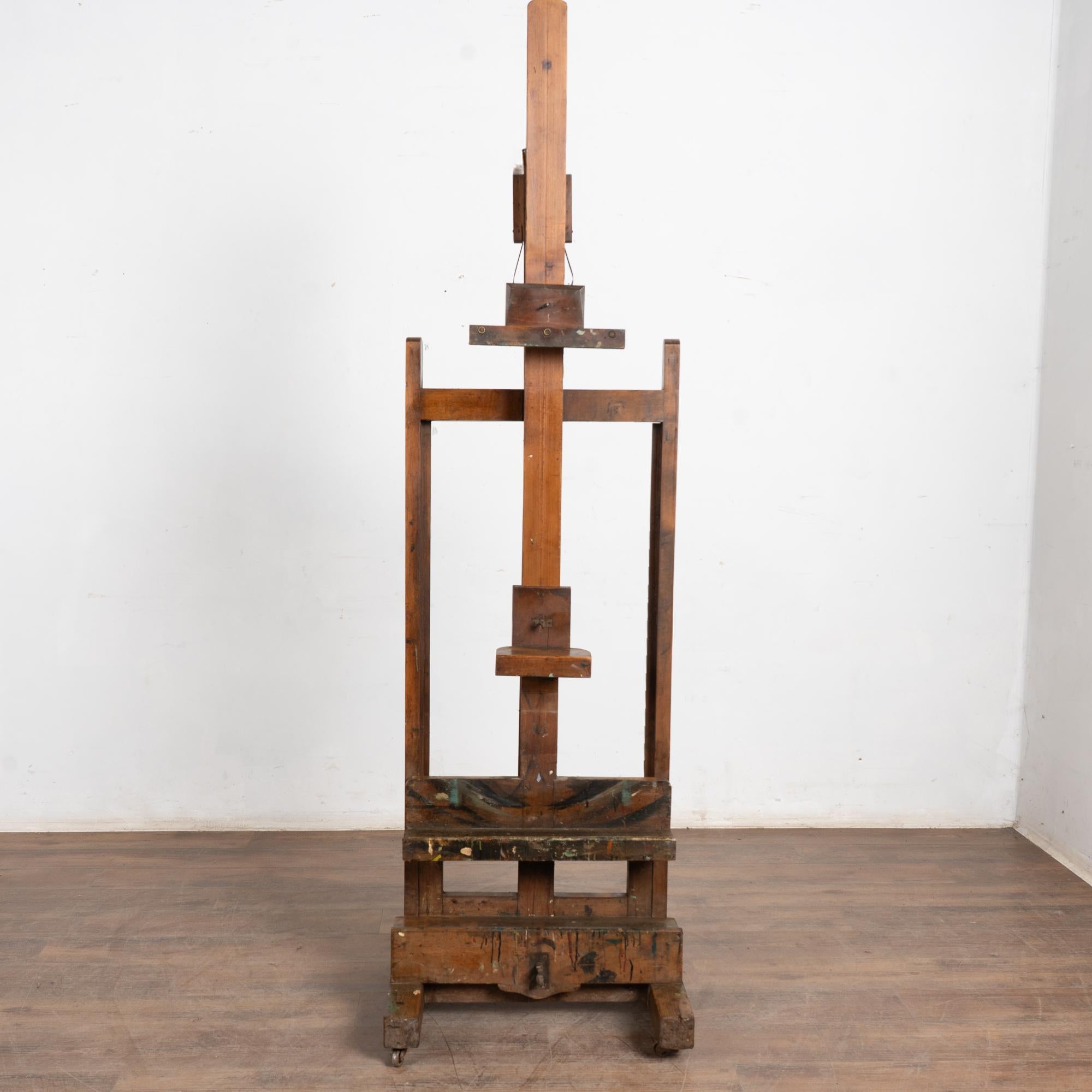 Rustico Cavalletto da pittore in legno antico della fine del XIX secolo in vendita