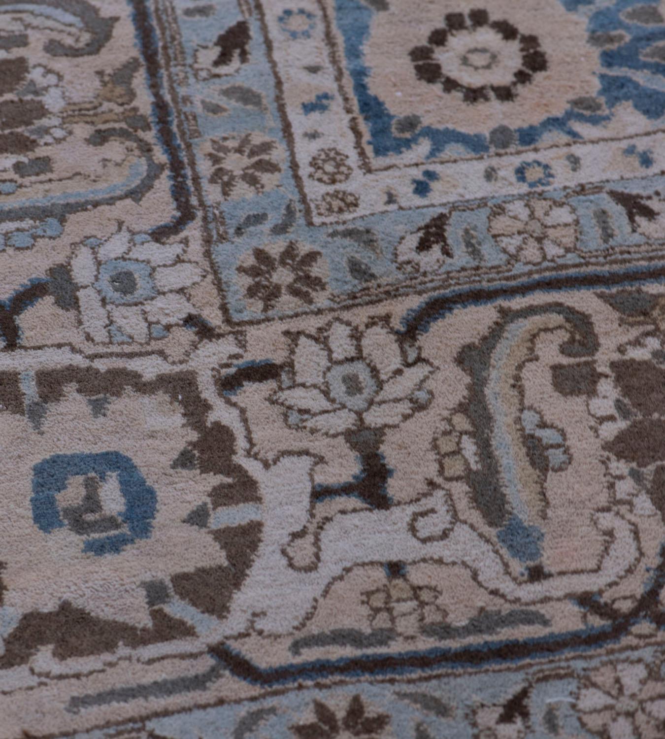 Perse Tapis ancien en laine veramin de la fin du XIXe siècle en vente