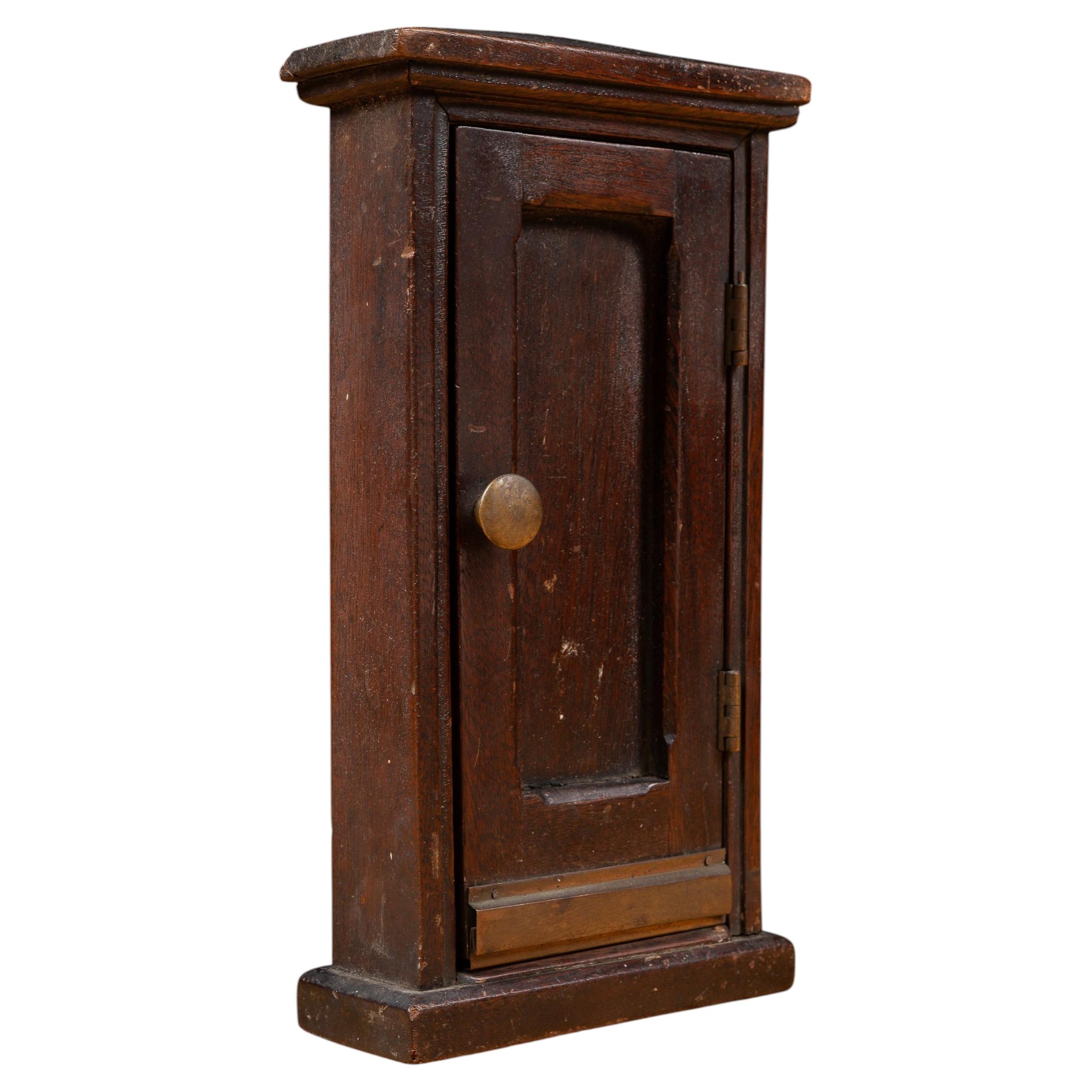 What is a craftsman style door?