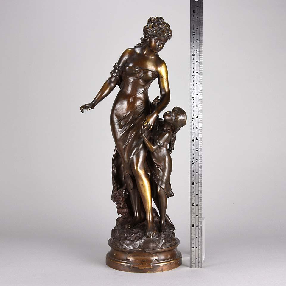 Late 19th Century Art Nouveau Bronze “La Reconnaissance” by Mathurin Moreau 5