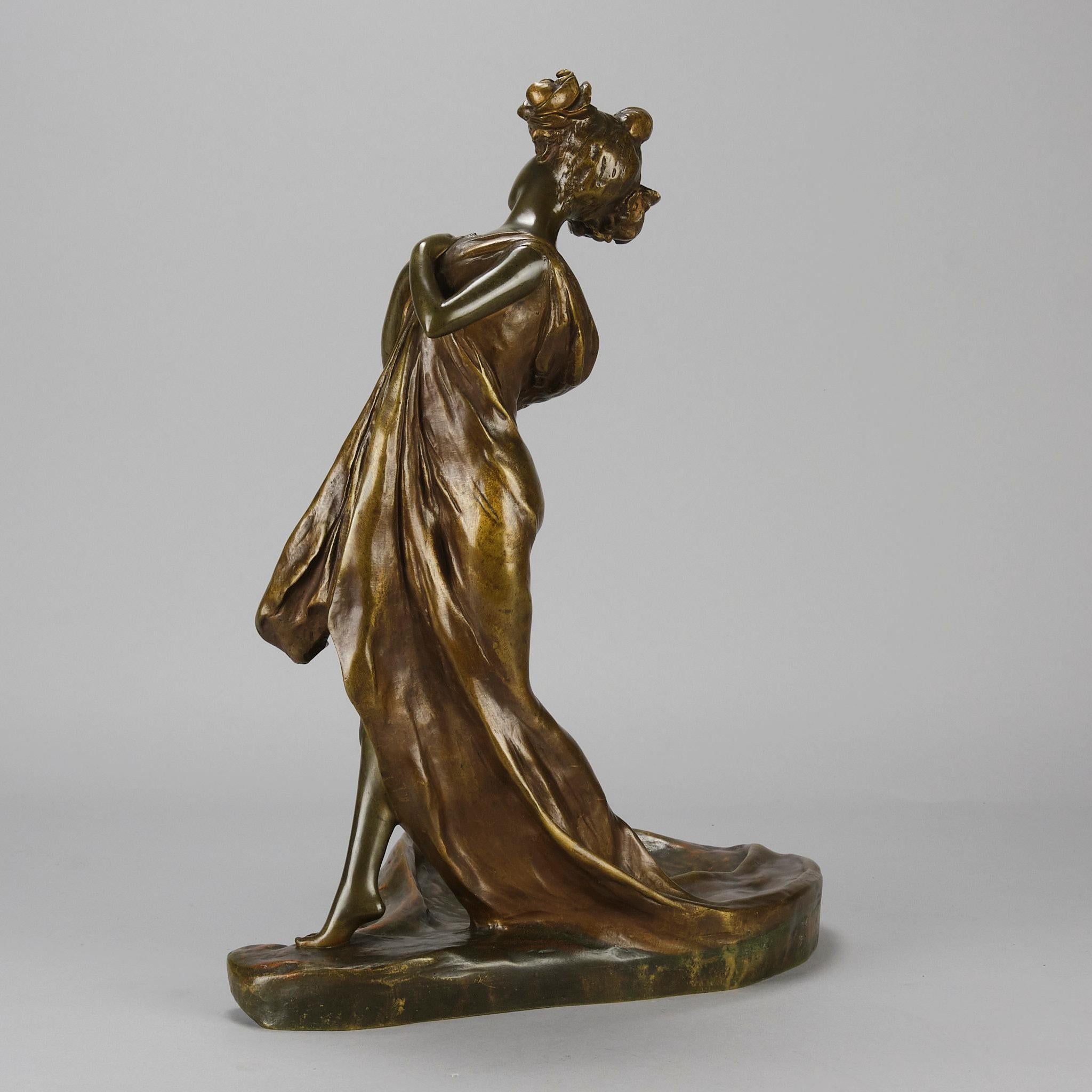 Jugendstil-Bronze „Nouveau-Dame“ aus dem späten 19. Jahrhundert von Georges Van Der Straeten (Belgisch) im Angebot