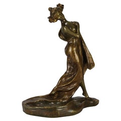 Fin du 19ème siècle Art Nouveau en bronze "Nouveau Lady" par Georges Van der Straeten