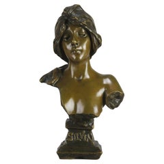 Buste Art Nouveau de la fin du 19ème siècle intitulé "Silvia" par Emmanuel Villanis