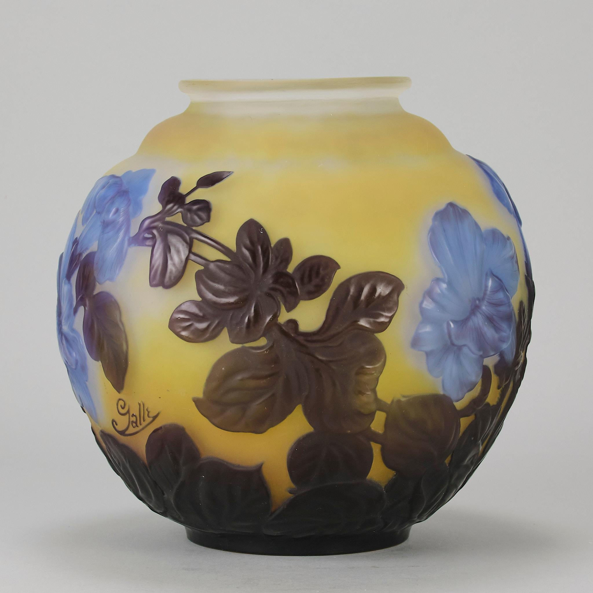 Vetro Vaso di vetro Art Nouveau della fine del XIX secolo 