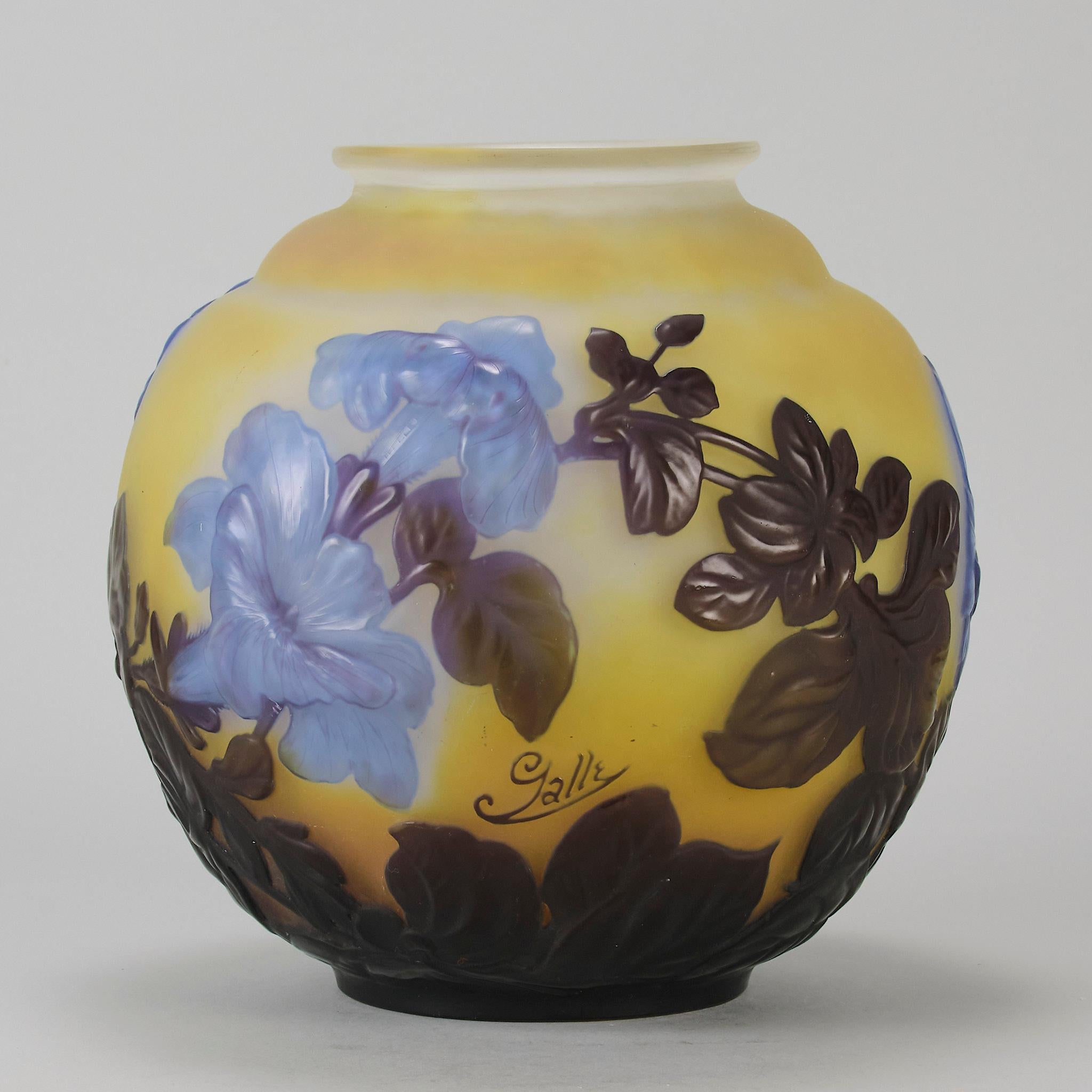 Vaso di vetro Art Nouveau della fine del XIX secolo 