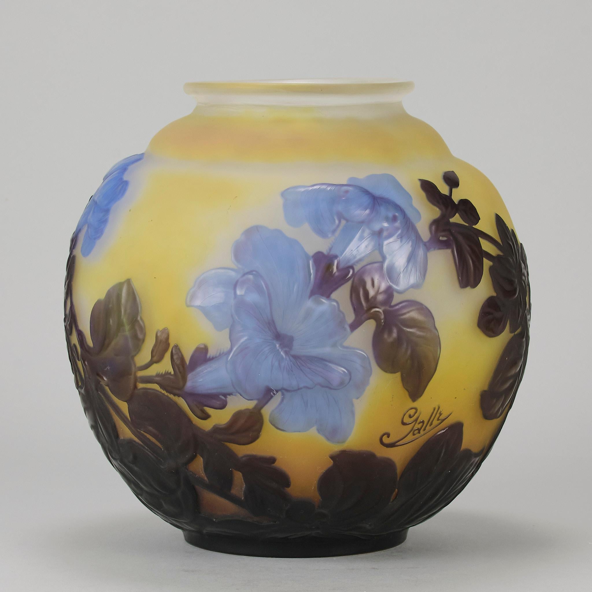 Vaso di vetro Art Nouveau della fine del XIX secolo 