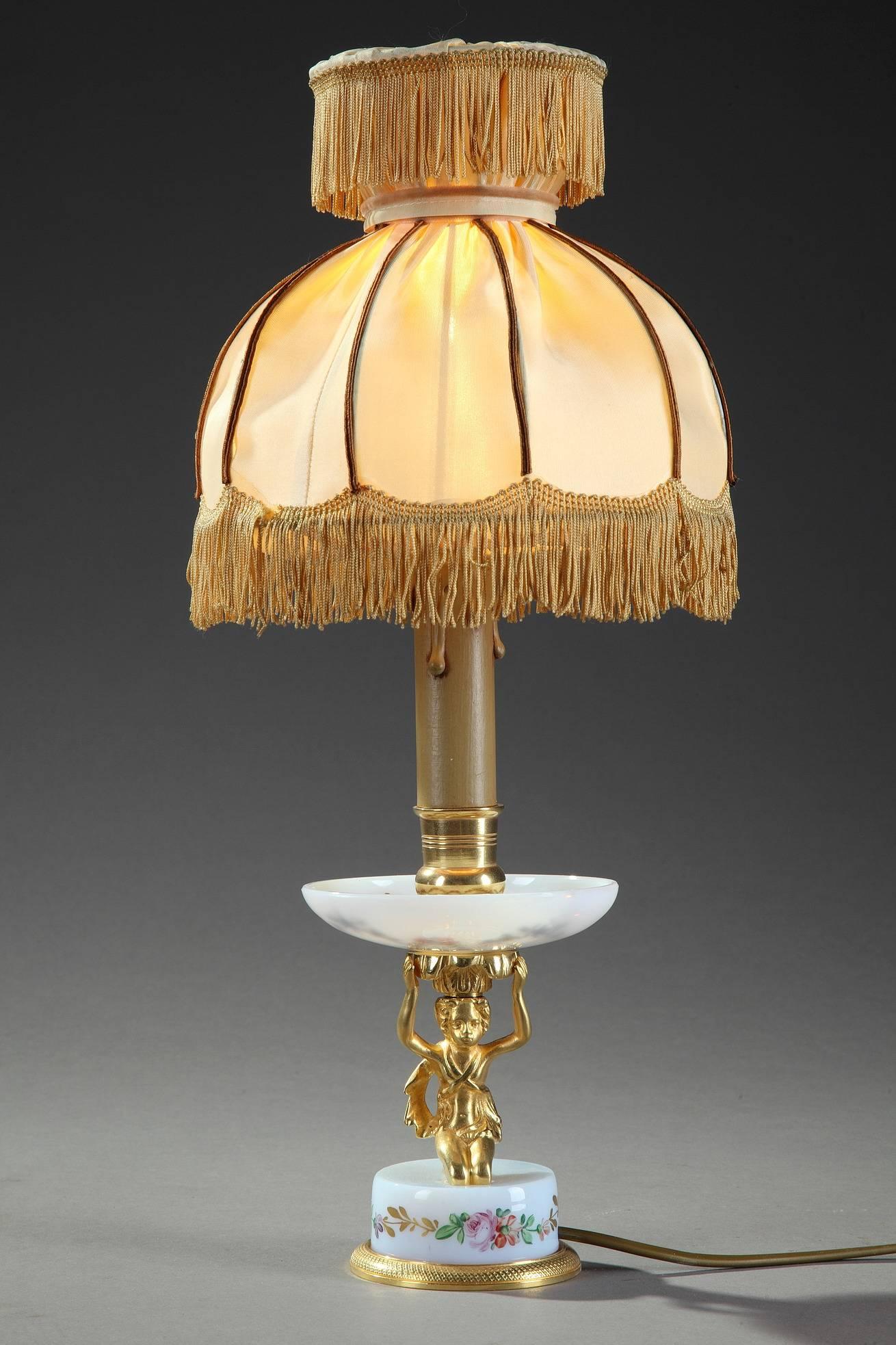 Late 19th Century Art Nouveau Opaline Table Lamp 2