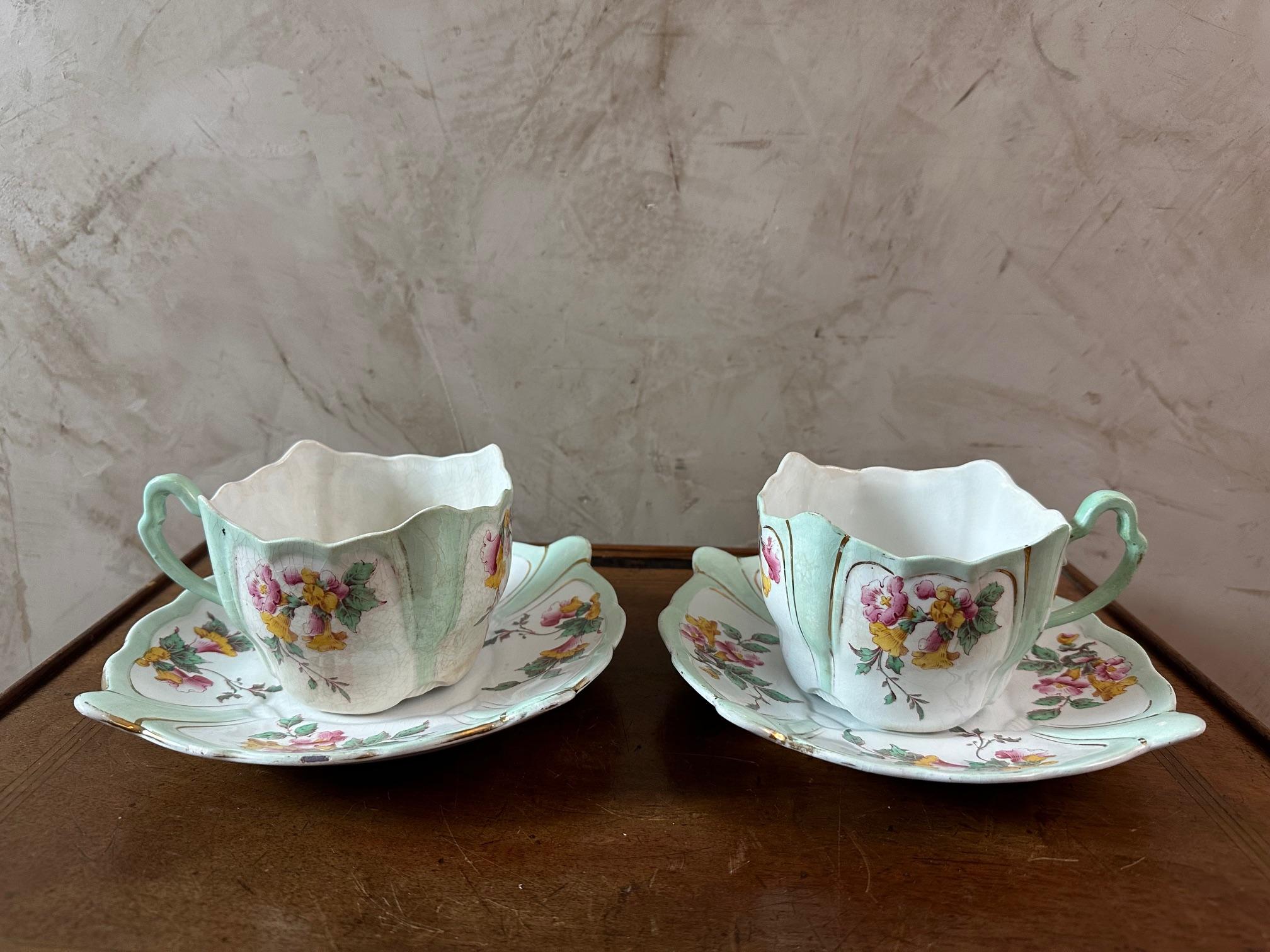 Late 19th century Art Nouveau Pair of Earthenware Tea Cups, 1900s For Sale 1
