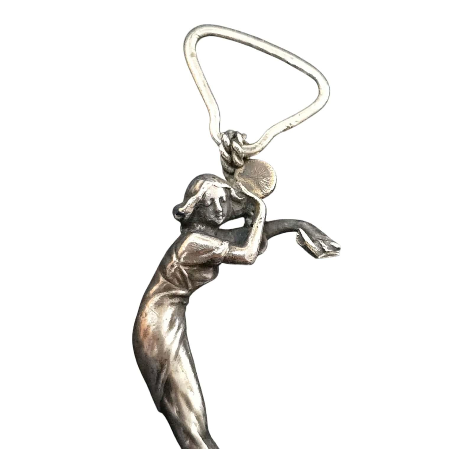 Ciondolo in argento Art Nouveau della fine del XIX secolo In condizioni buone in vendita a Madrid, ES