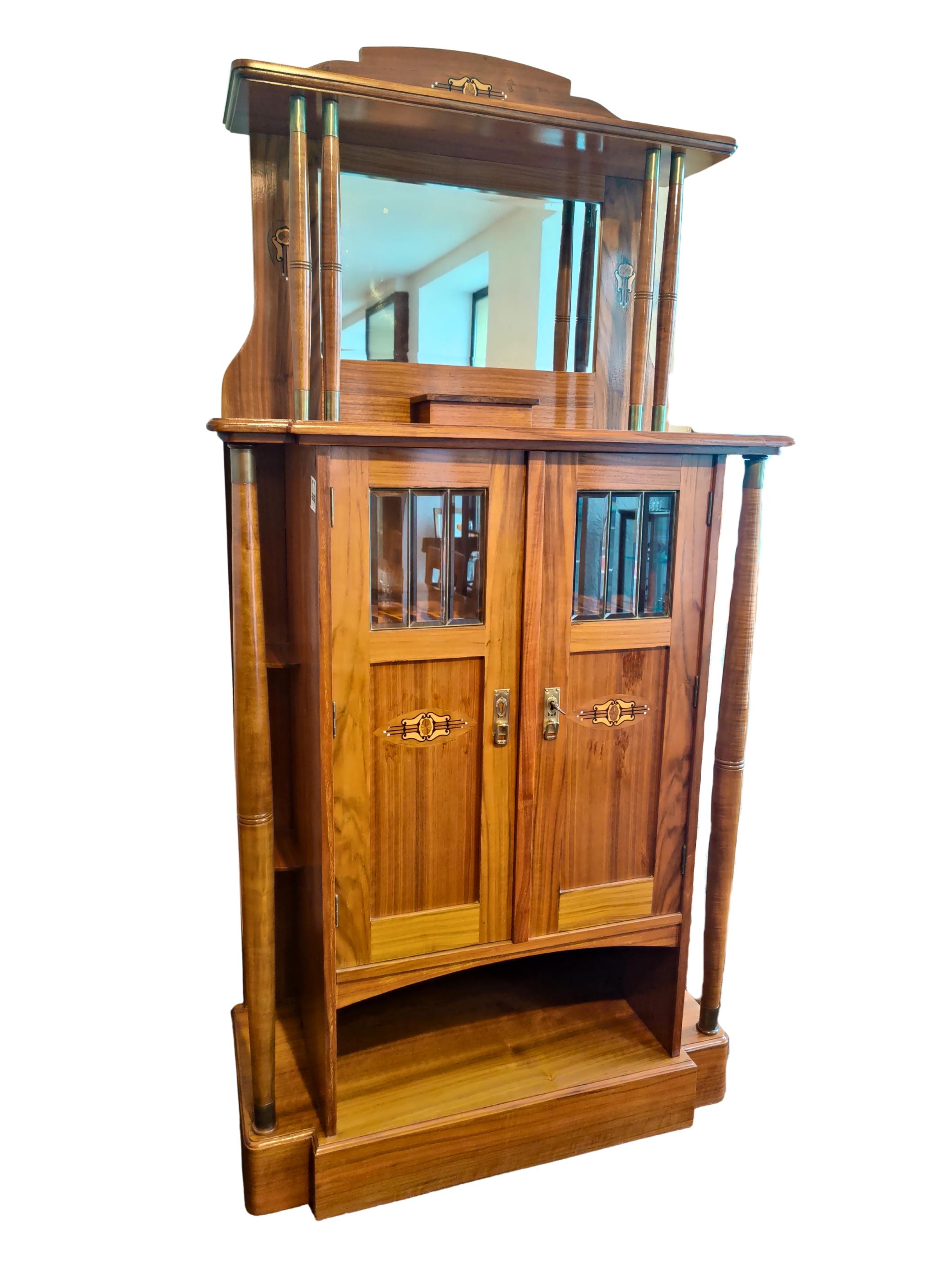 Late 19th Century Art Nouveau Walnut Veneer Cabinet with Mirror, Germany circa 1895 For Sale
