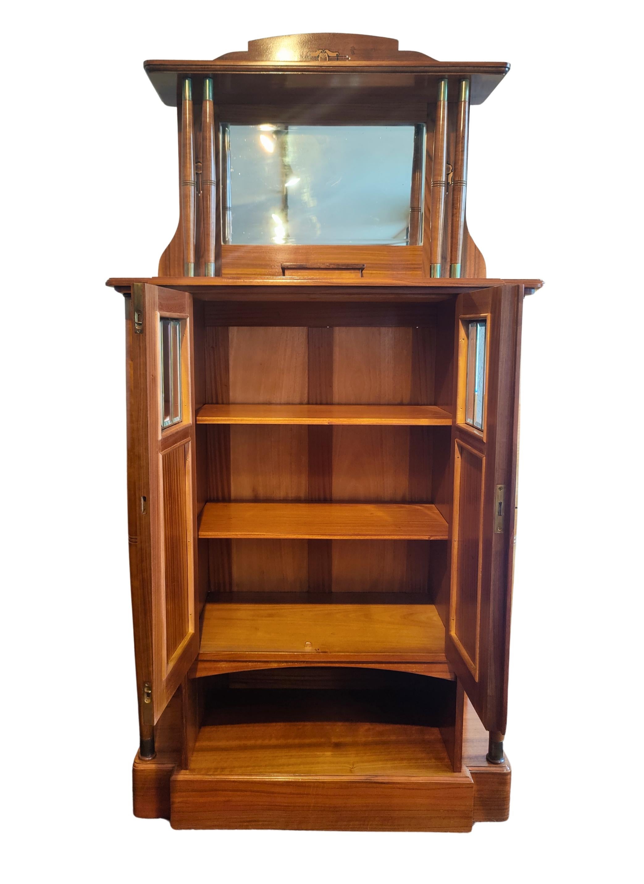 Art Nouveau Walnut Veneer Cabinet with Mirror, Germany circa 1895 For Sale 2