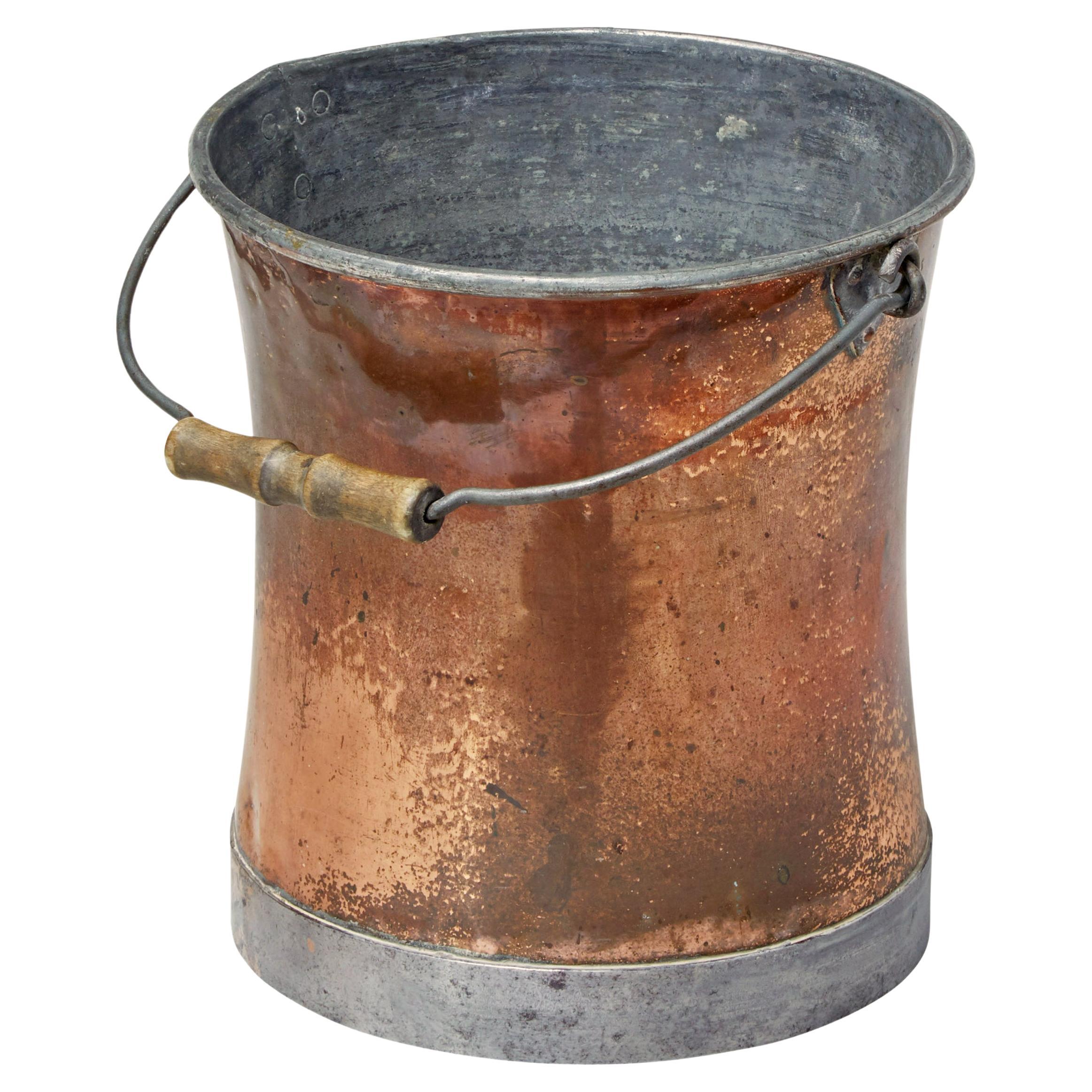 Late 19th century arts and crafts copper bucket For Sale