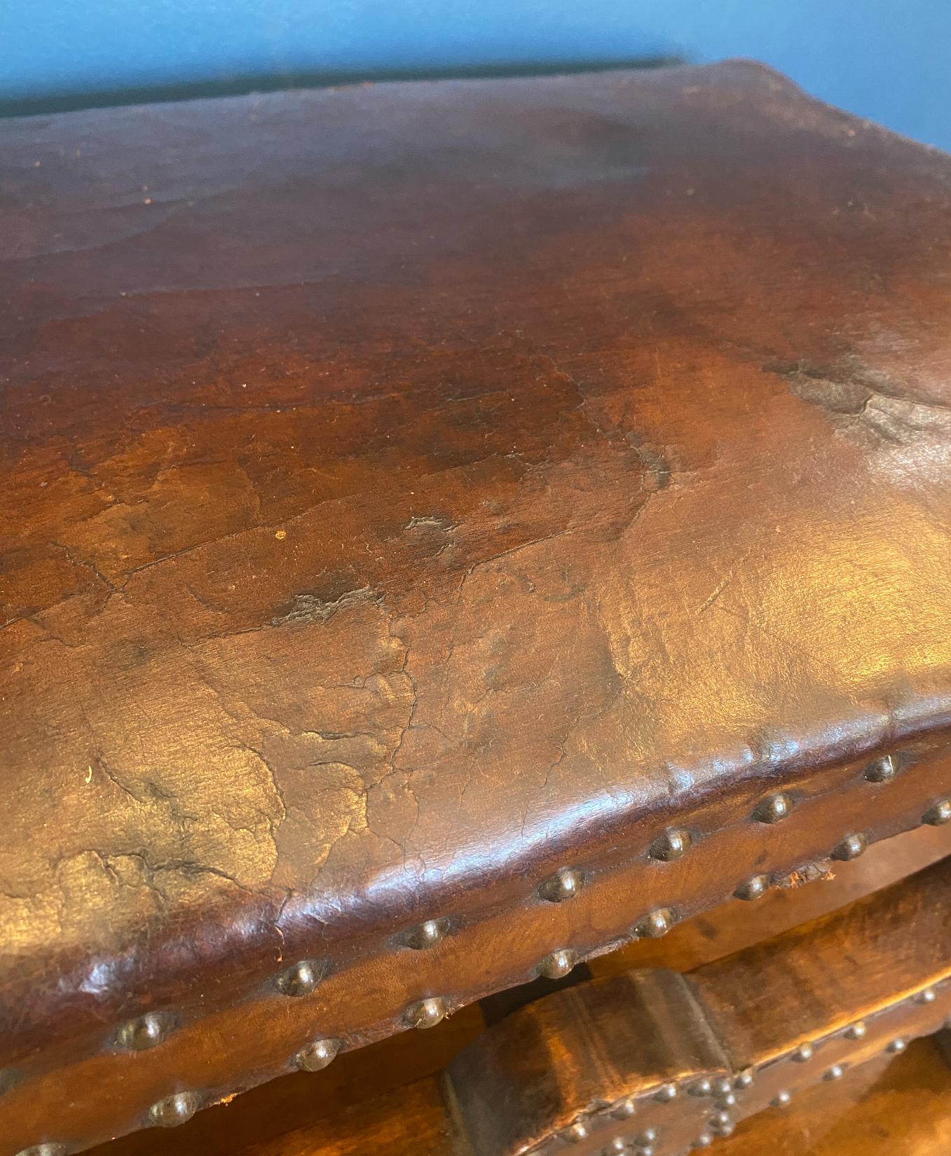 Late 19th Century Arts & Crafts Brown Leather Stool with Brass Nail Head Trim For Sale 2