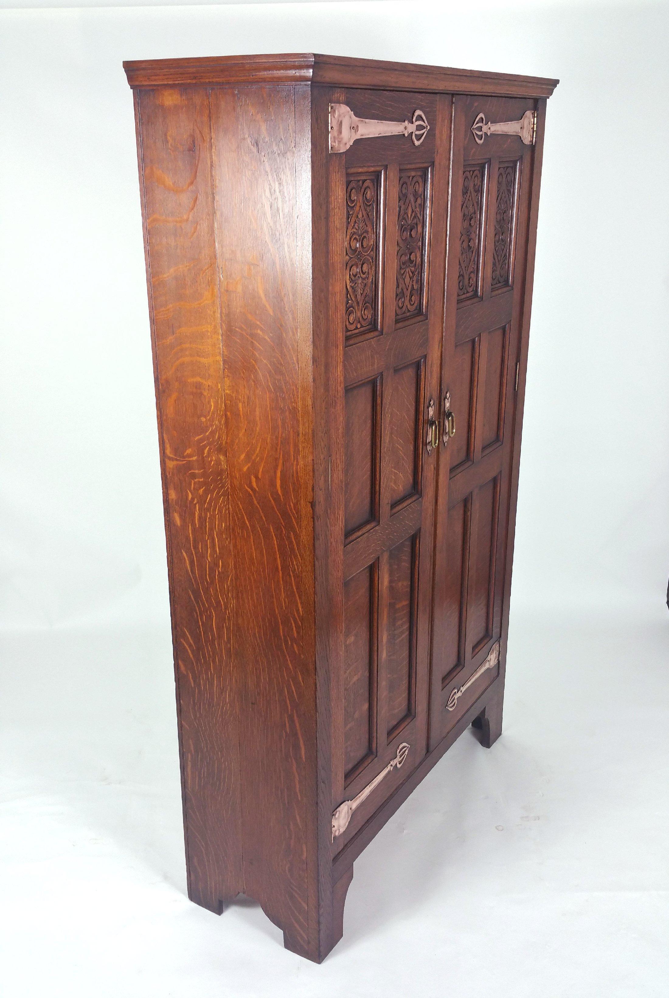 Late 19th Century Arts & Crafts Two-Door Hall Wardrobe with Ornate Mounts In Good Condition In London, west Sussex