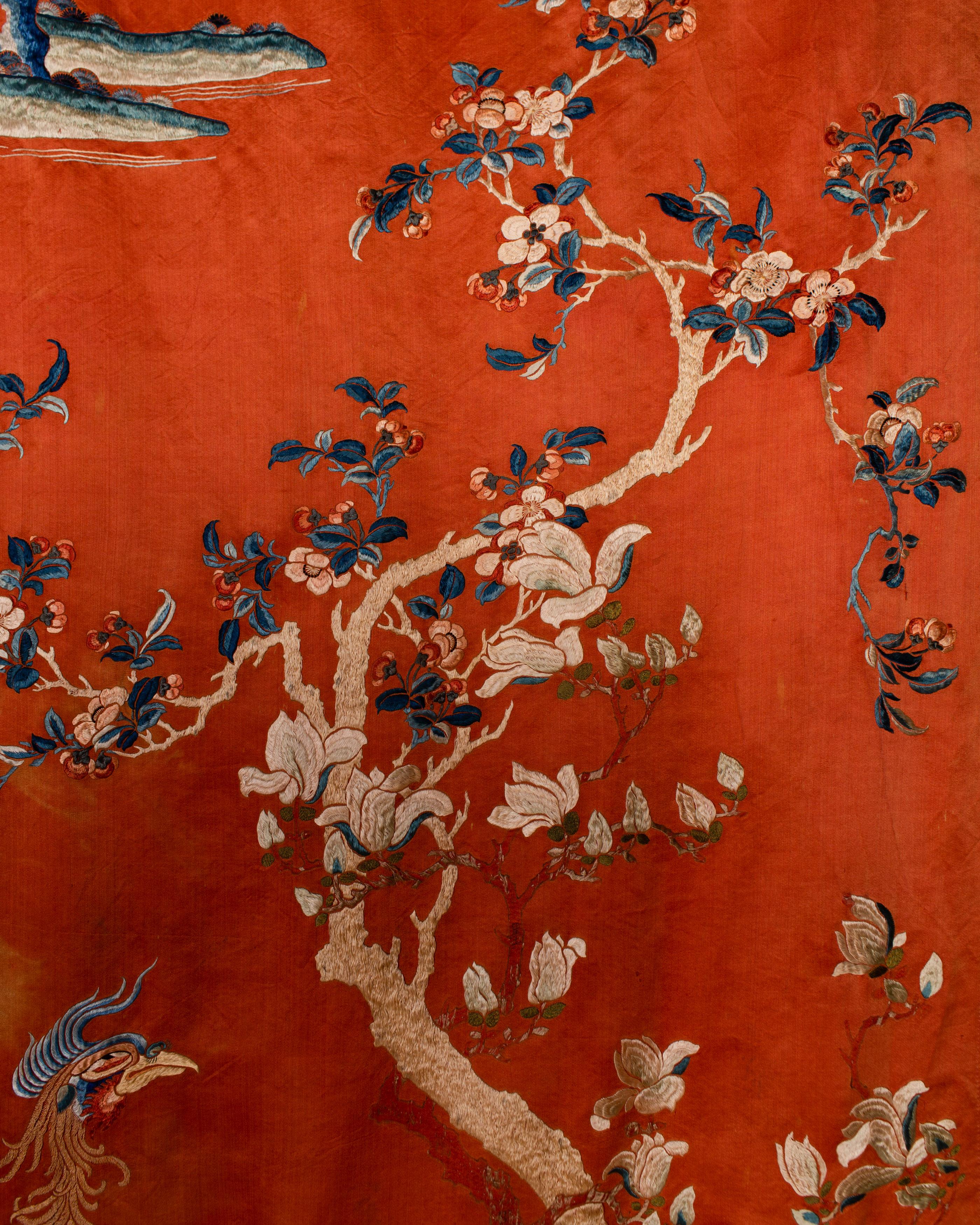 Qing Dynasty Late 19Th Century Asian Antique Silk Hand Embroidered Wall Hanging  In Good Condition In New York, NY