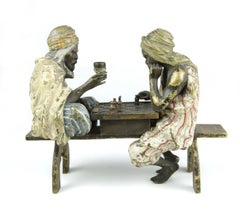 Scultura in bronzo austriaca della fine del XIX secolo raffigurante due uomini che giocano a scacchi di Nam Greb