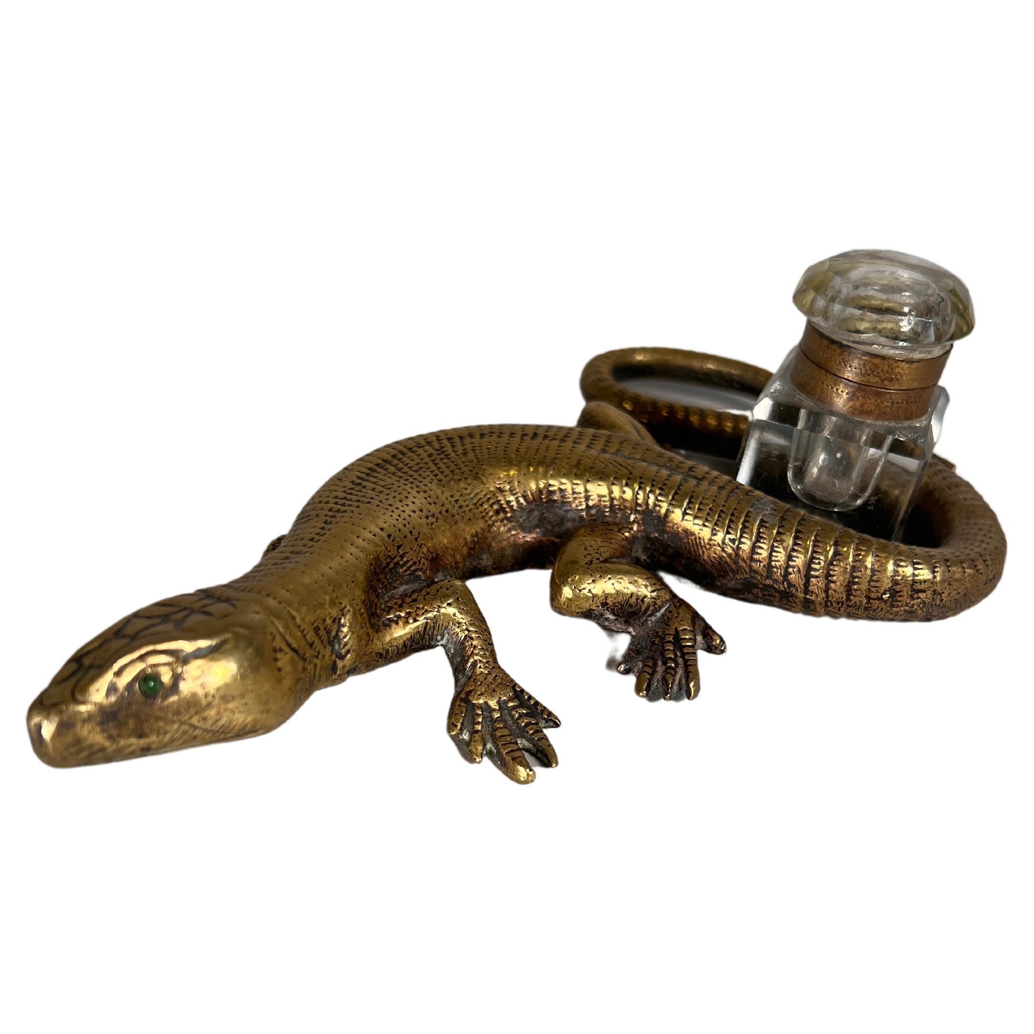 Late 19th Century Austro-Hungarian Bronze Lizard Inkwell For Sale