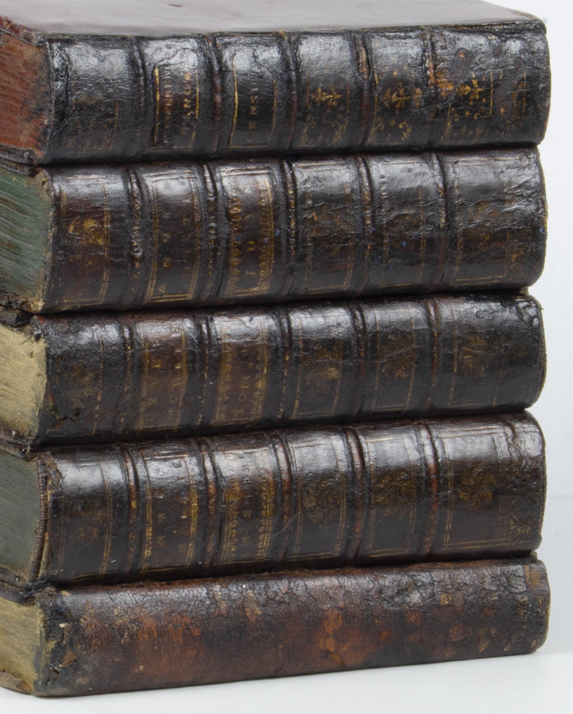 Estuche decantador con botella en forma de libro de la Belle Époque de finales del siglo XIX, Francia en venta 3