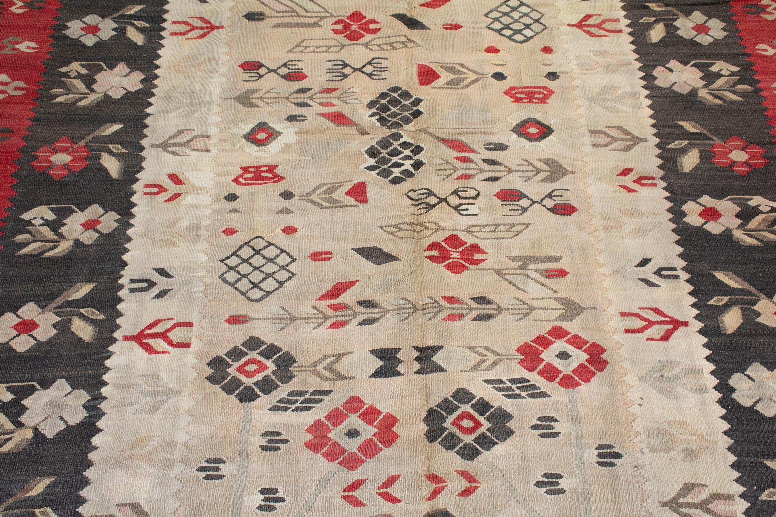 Late 19th Century Bessarabian Kilim For Sale 4