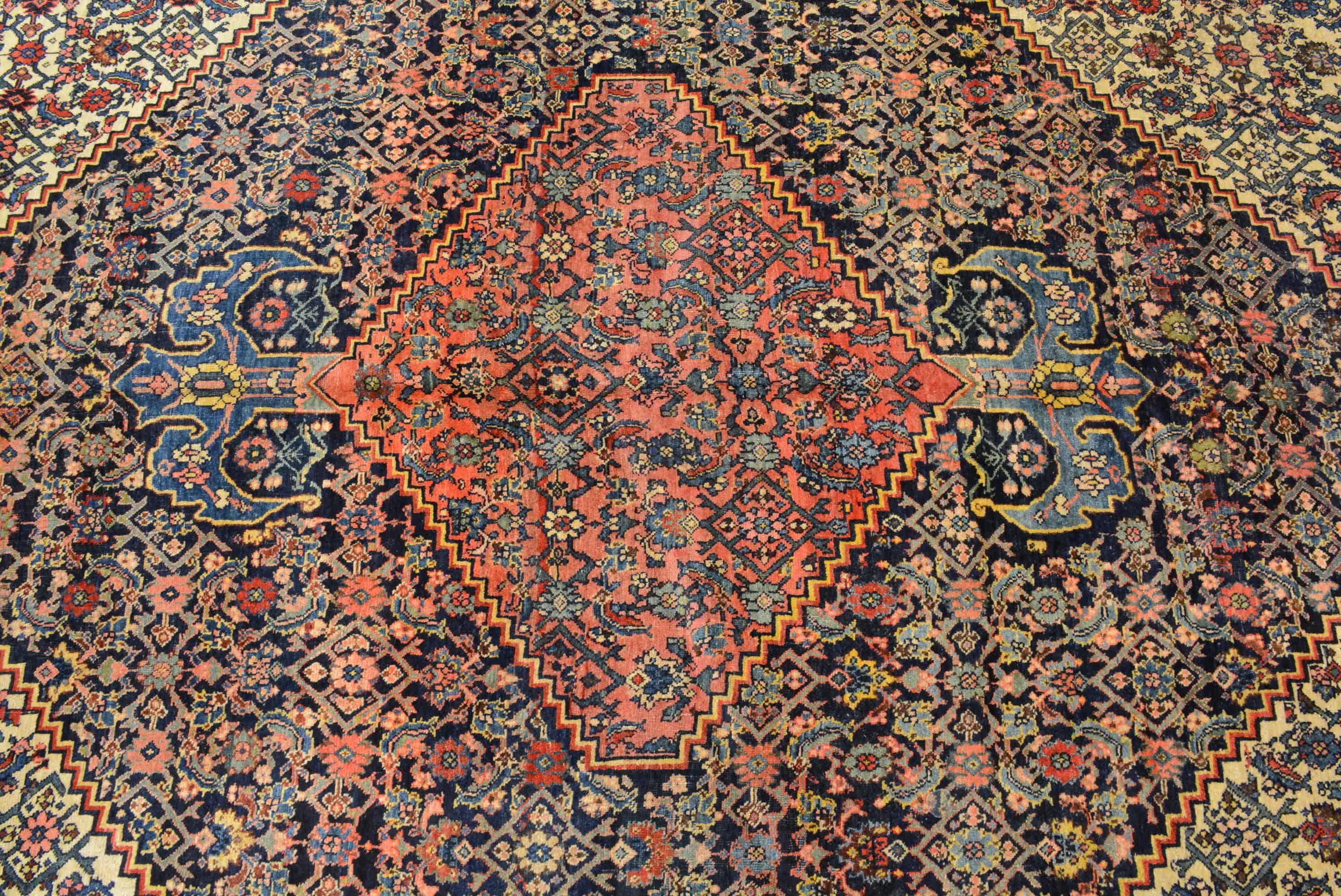 Tribal Tapis Bidjar de la fin du 19e siècle en vente