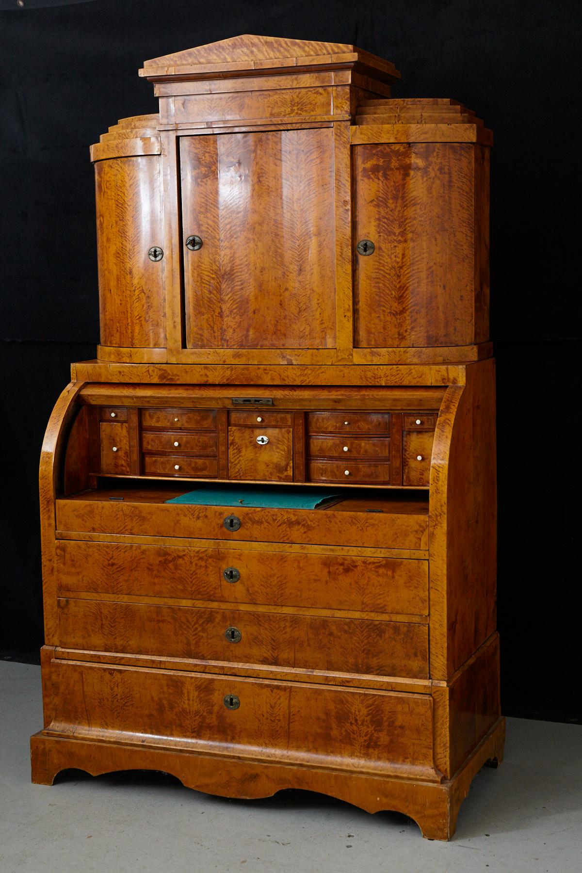 English Late 19th Century Biedermeier Cylinder Top Secretaire with Pullout Desk For Sale