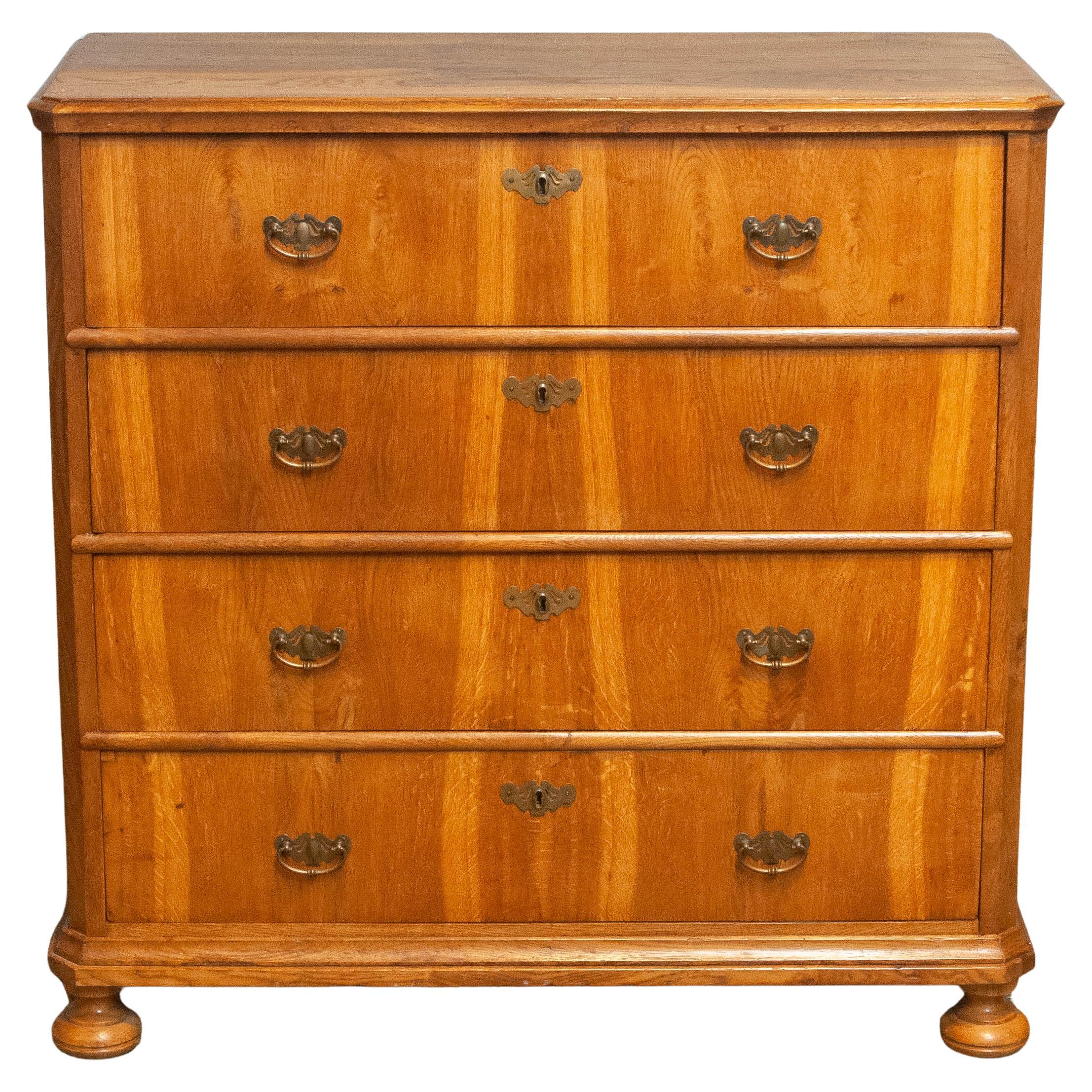Cassettiera in Oak Biedermeier della fine del XIX secolo