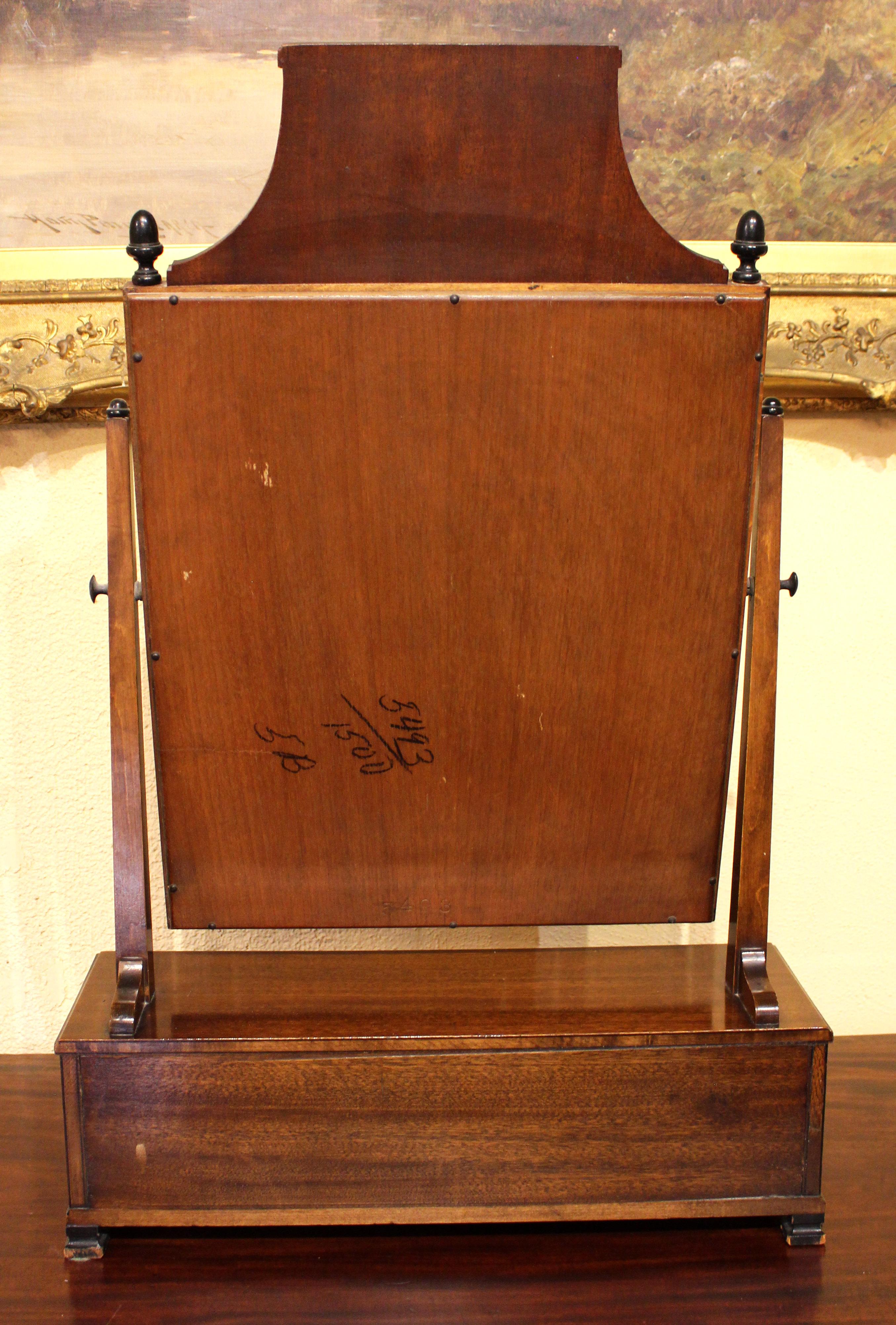 Miroir de rasage Biedermeier Revive de la fin du 19e siècle en vente 3
