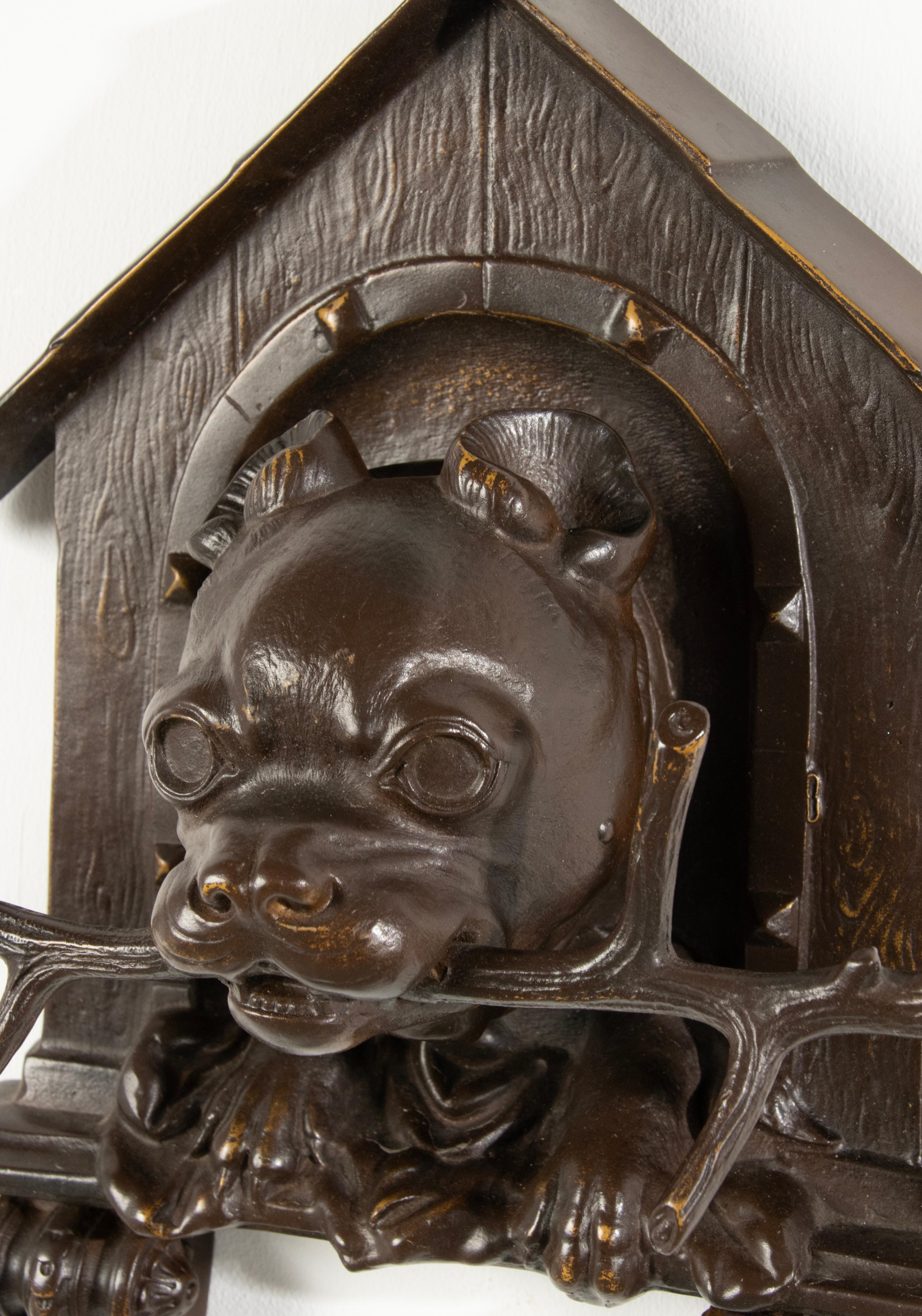 Late 19th Century Black Forest Bronze Wall Sculpture Bulldog Doghouse  For Sale 10