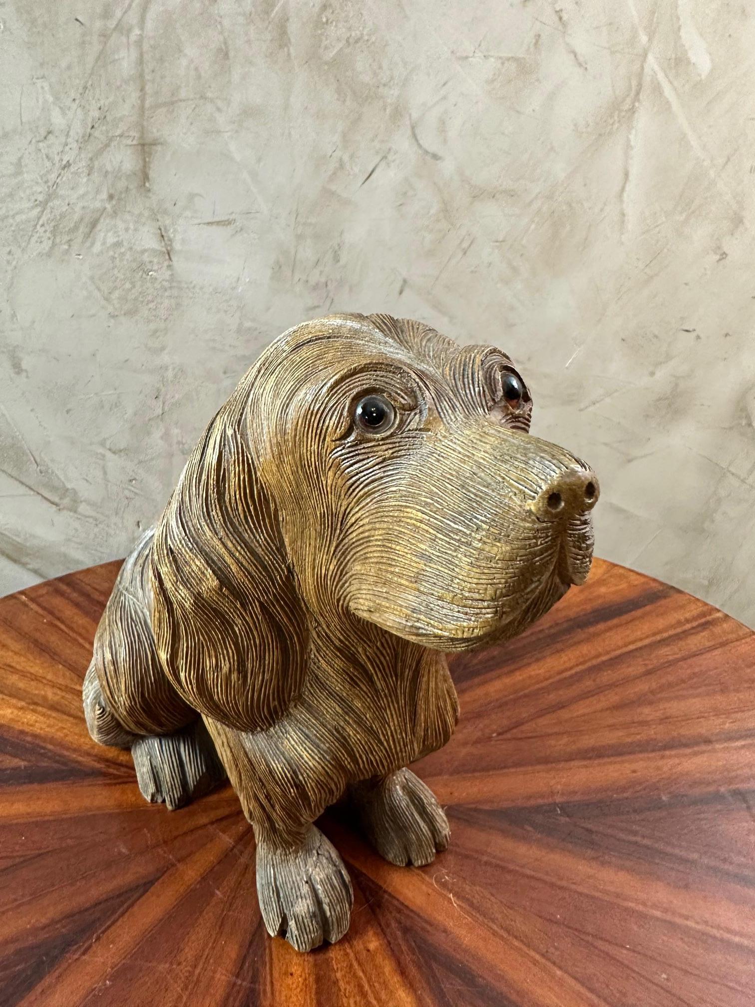 Late 19th century Black Forest Dog Sculpture, 1890s For Sale 4