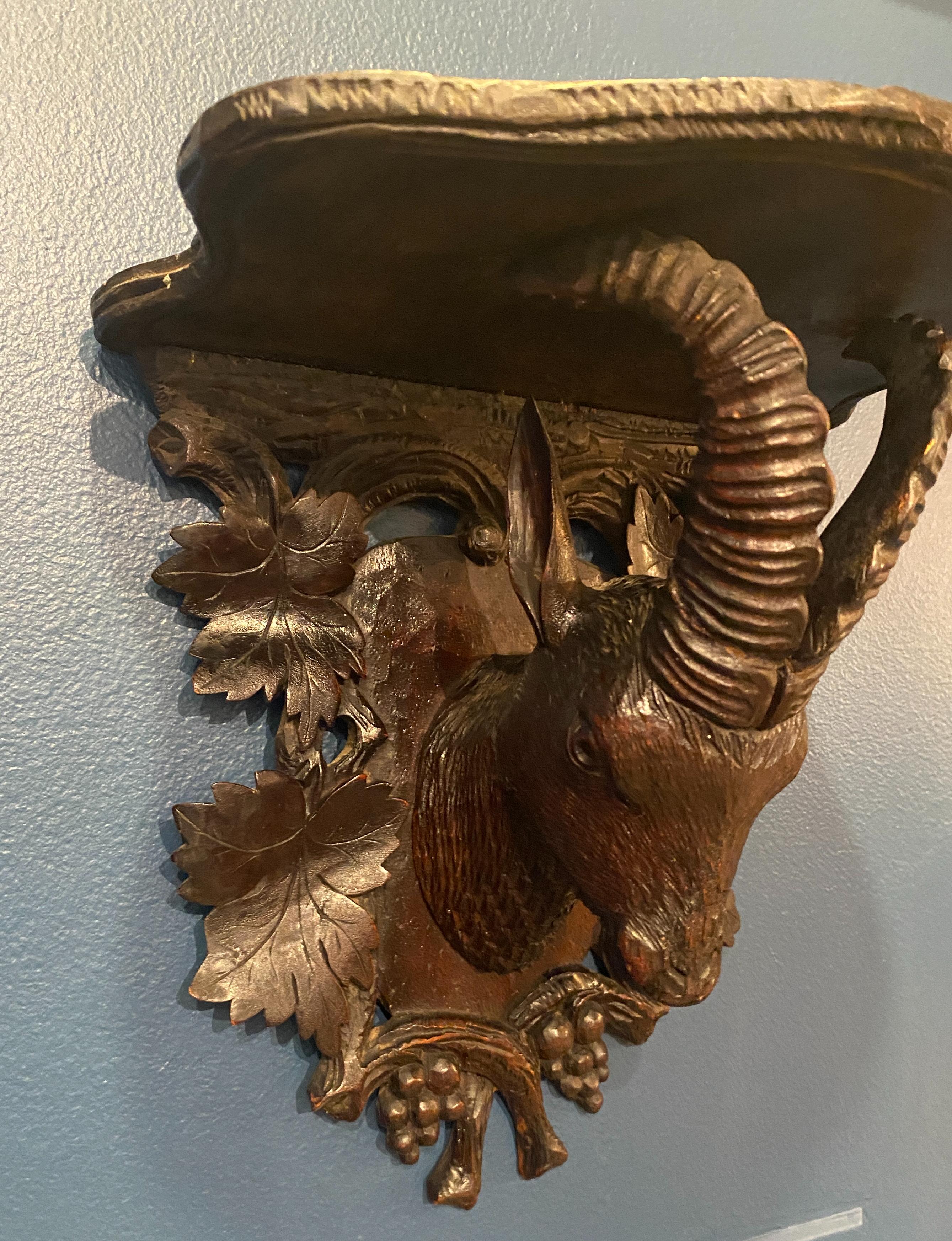 Late 19th Century Black Forest Ram Head with Leaf Motif Wood Shelf In Good Condition In Middleburg, VA