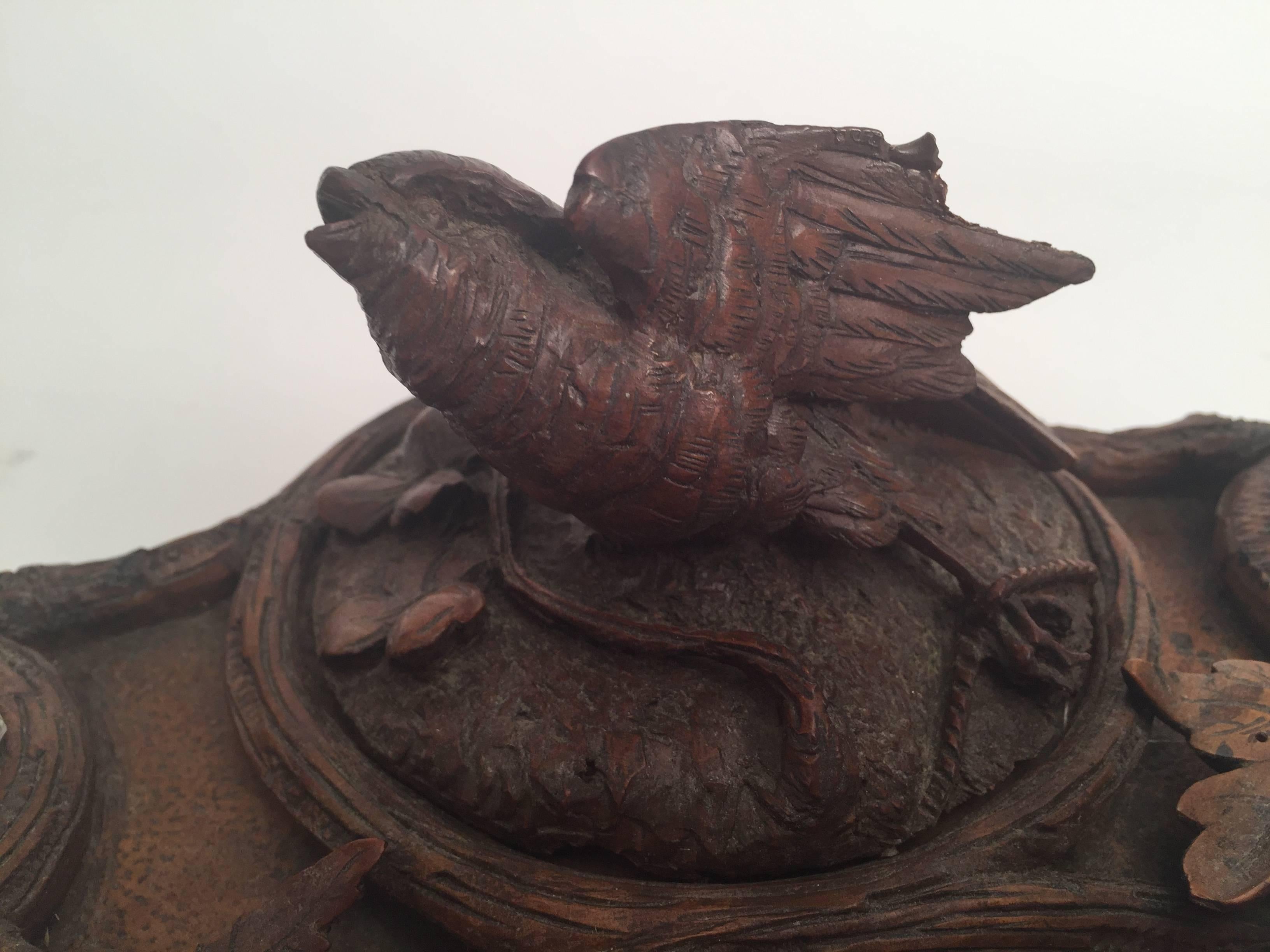Late 19th Century Black Forrest Walnut Hand-Carved Ink Stand In Excellent Condition In Lambertville, NJ