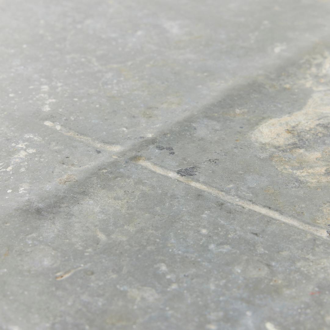 Table de ferme de la fin du 19e siècle peinte en bleu avec plateau en zinc en vente 1