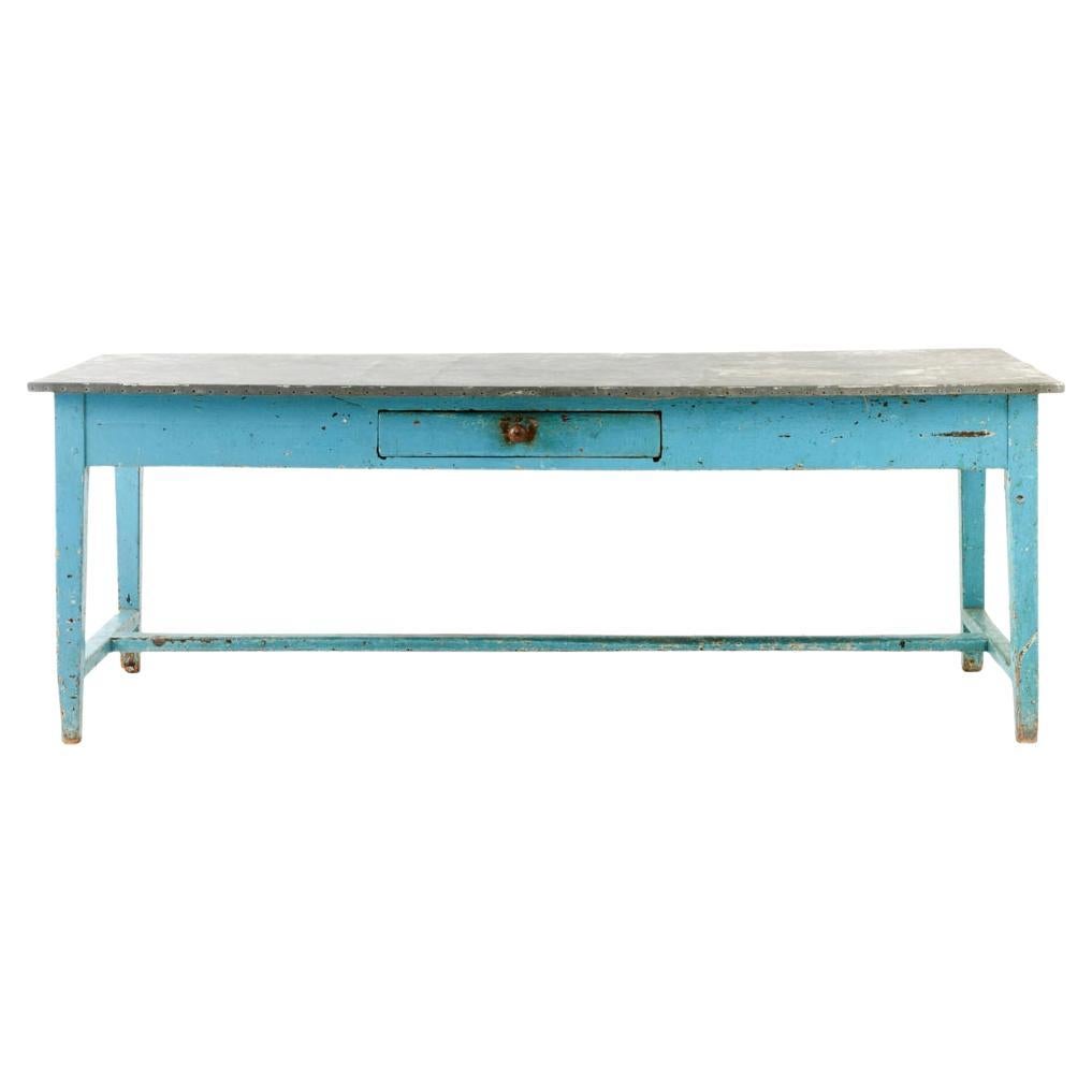 Table de ferme de la fin du 19e siècle peinte en bleu avec plateau en zinc en vente