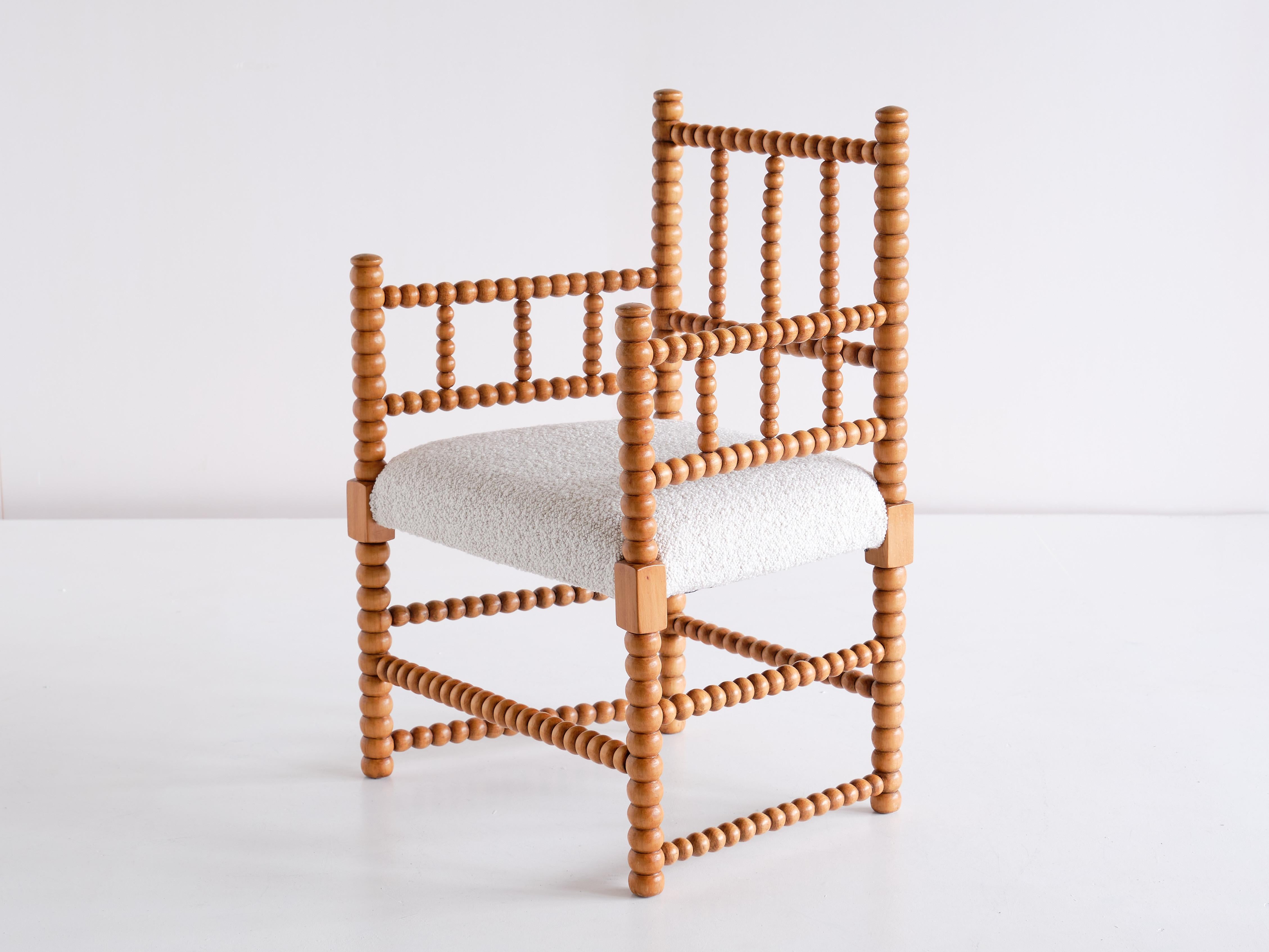 Late 19th Century Bobbin Chair in Beech and Ivory Dedar Bouclé Fabric 5