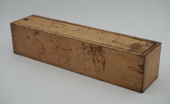 LATE 19TH CENTURY BOX OF TRADITIONAL GAME NINER DOMINOS WITH STUNNING PATiNA