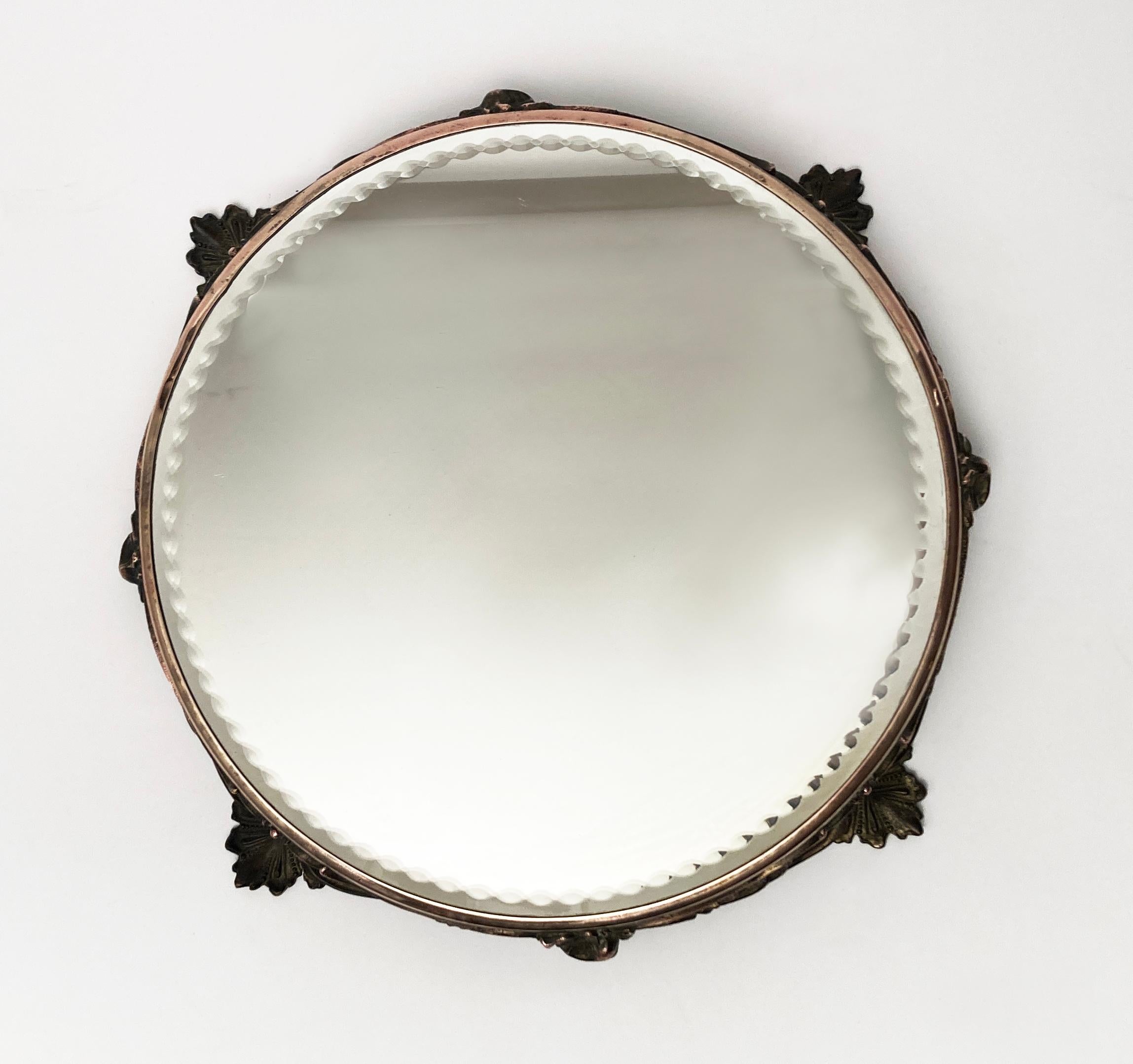 Late Victorian Late 19th Century Brass/Copper Ripple-edge Plateau Table Mirror