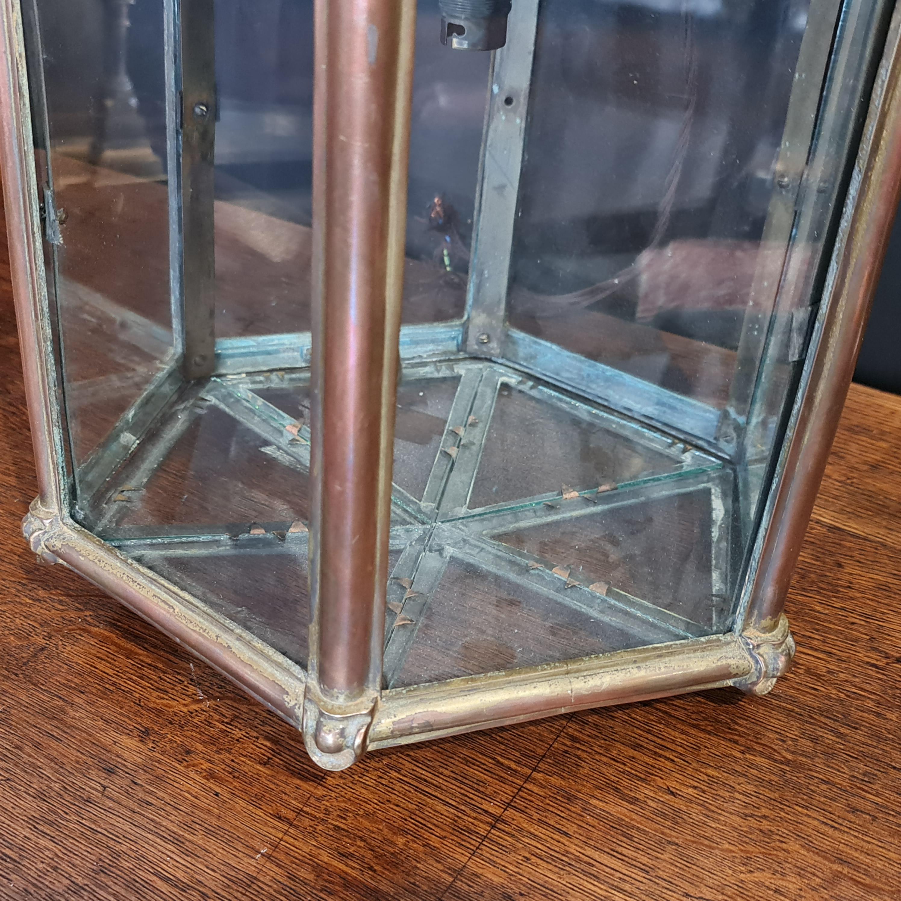 Late 19th Century brass dome topped hexagonal Latern In Good Condition For Sale In Tunbridge Wells, GB