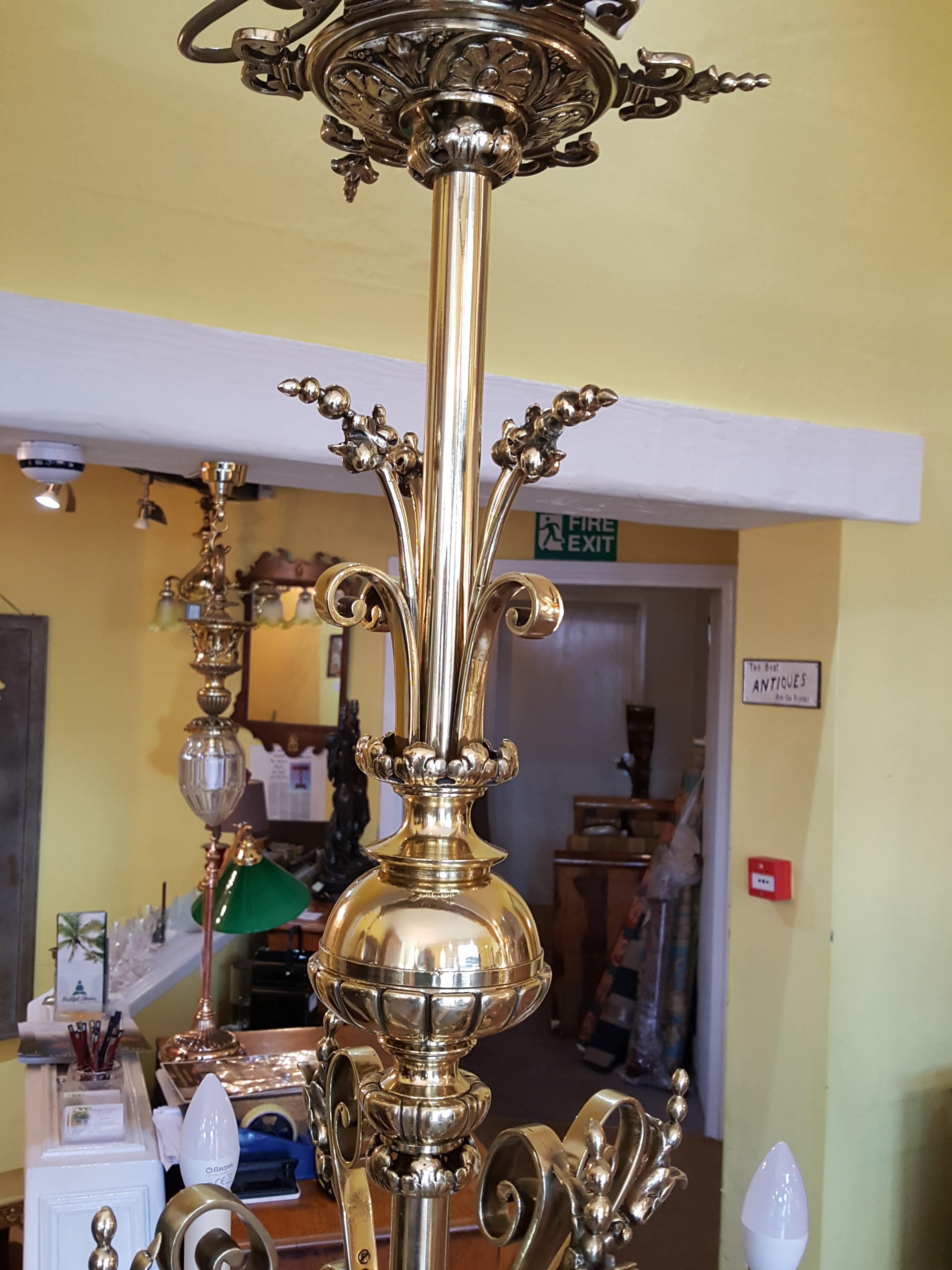 English Late 19th Century Brass Four-Arm Chandelier For Sale