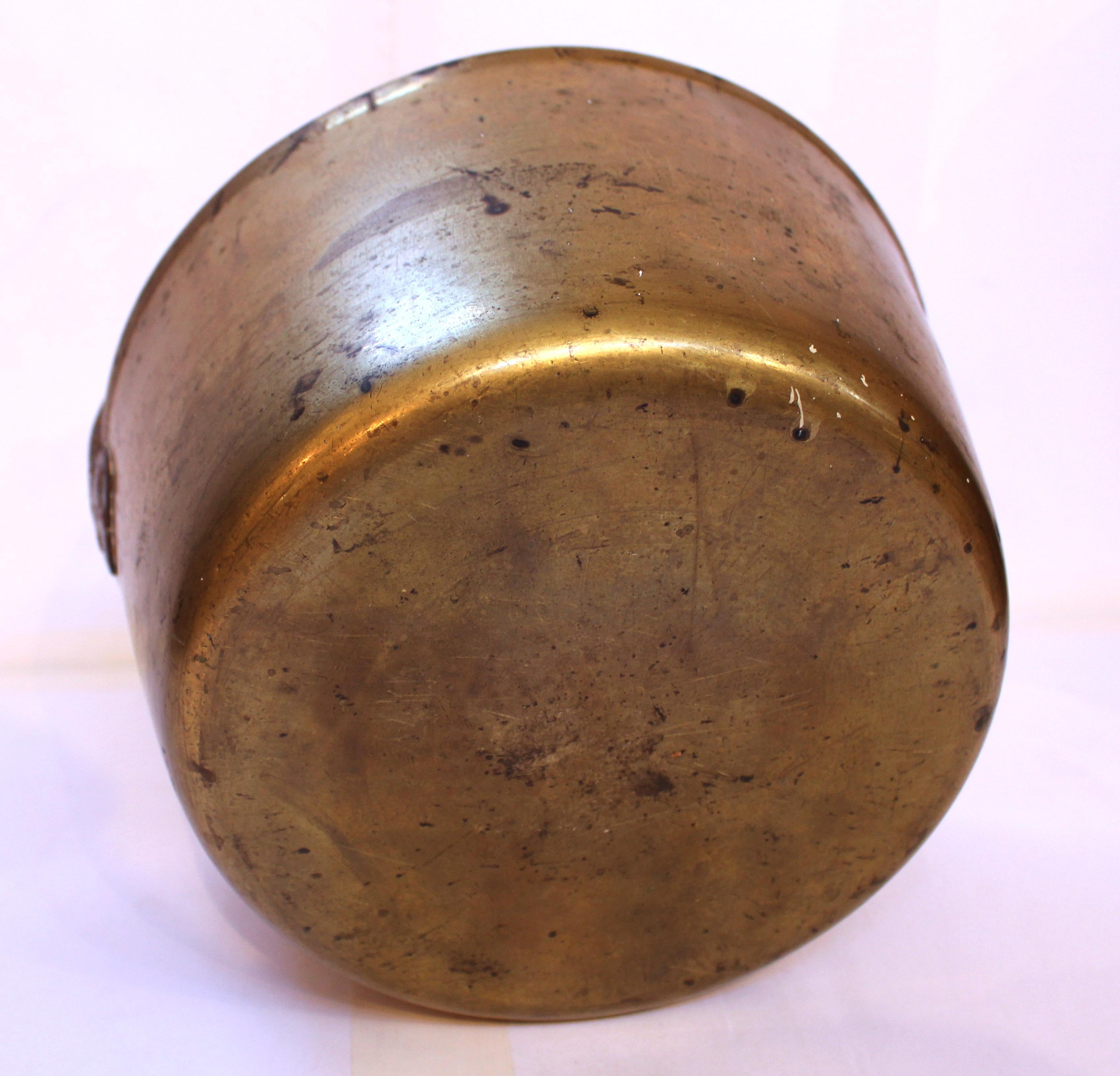 Late Victorian Late 19th Century Brass Jam Pot with Iron Handle, English For Sale