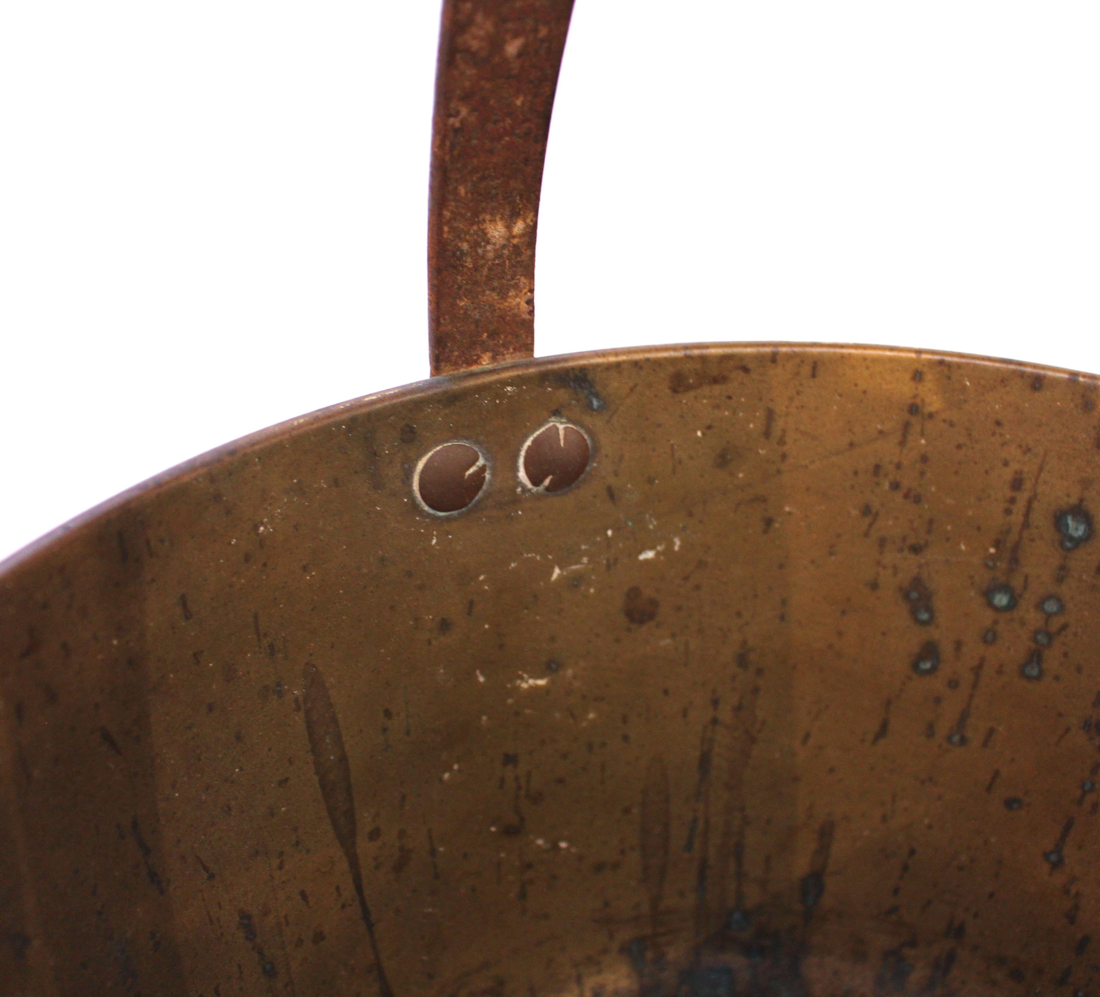 Jam-Topf aus Messing mit Eisengriff aus dem späten 19. Jahrhundert, englisch (Englisch) im Angebot