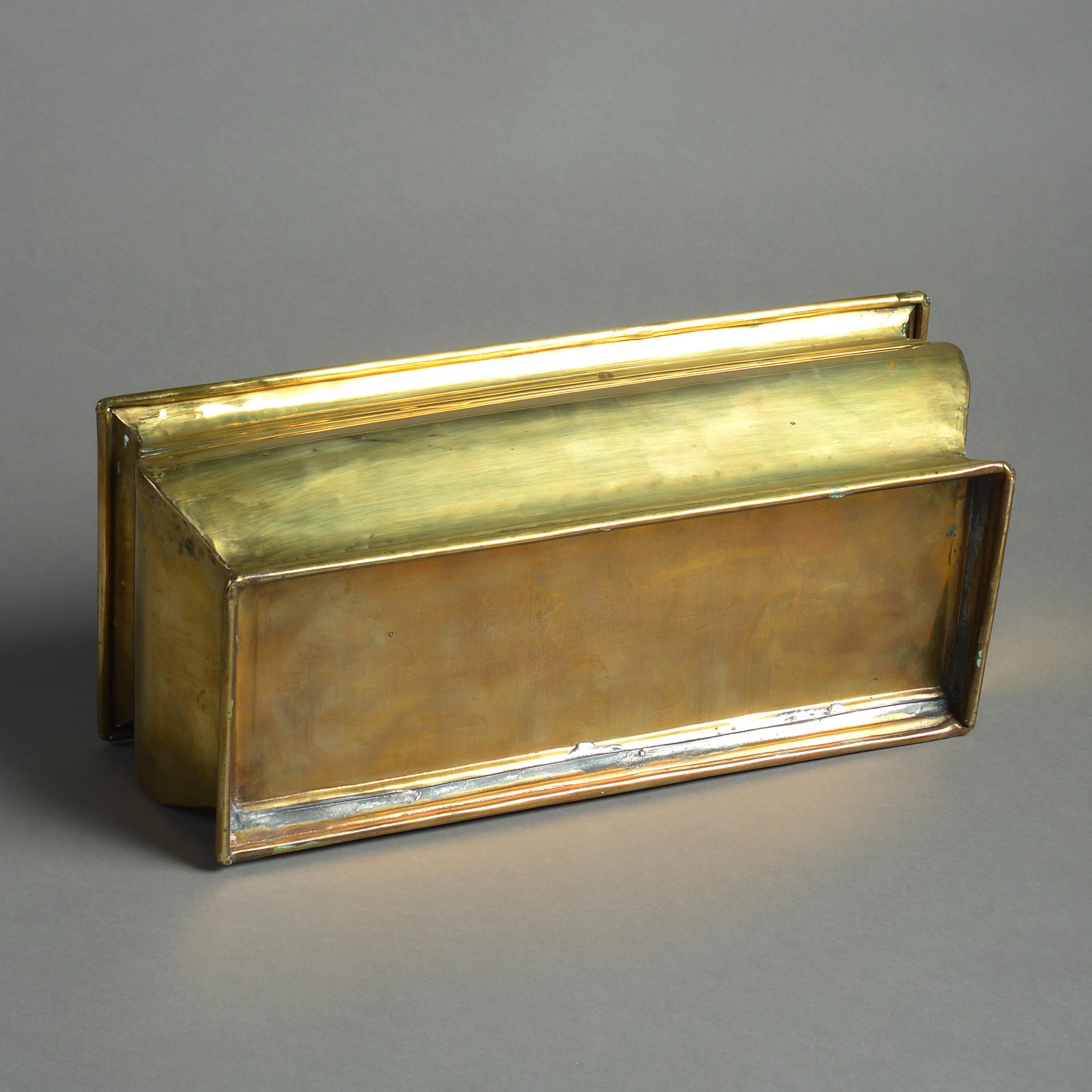 Late 19th Century Brass Planter In Good Condition In London, GB