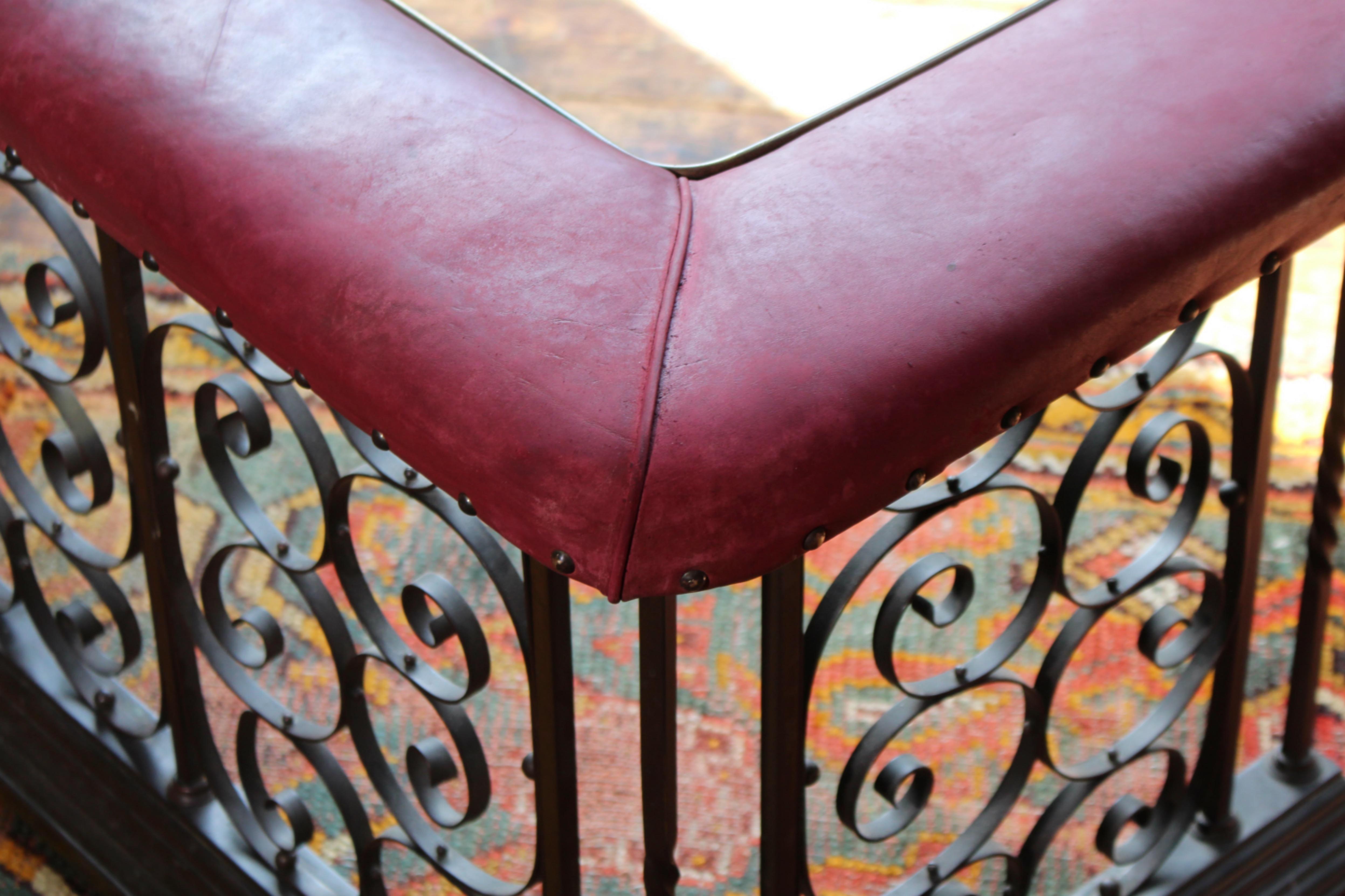 Late 19th Century Brass & Red Leather Country House Club Fender Fire Guard For Sale 10