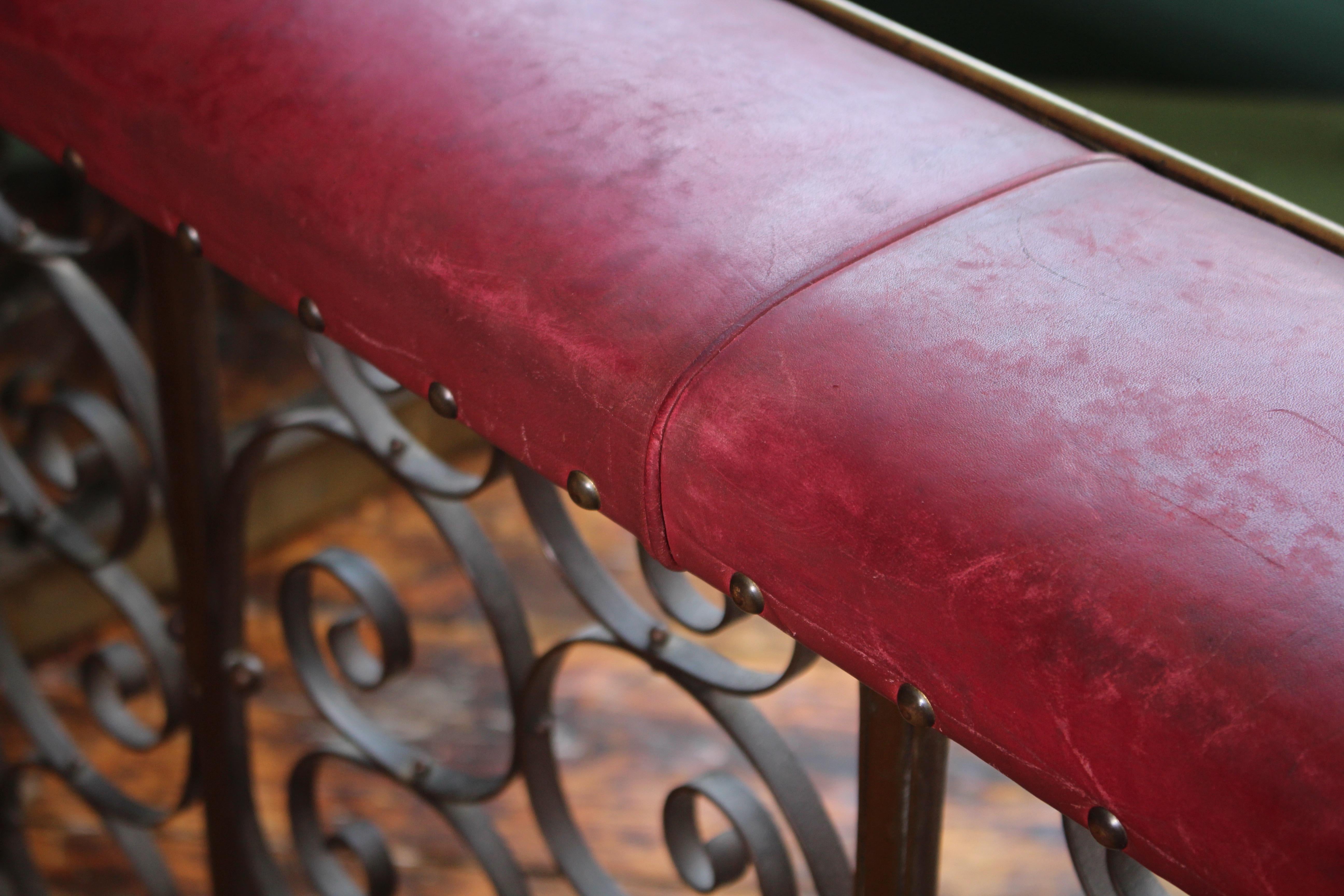 Late 19th Century Brass & Red Leather Country House Club Fender Fire Guard For Sale 12