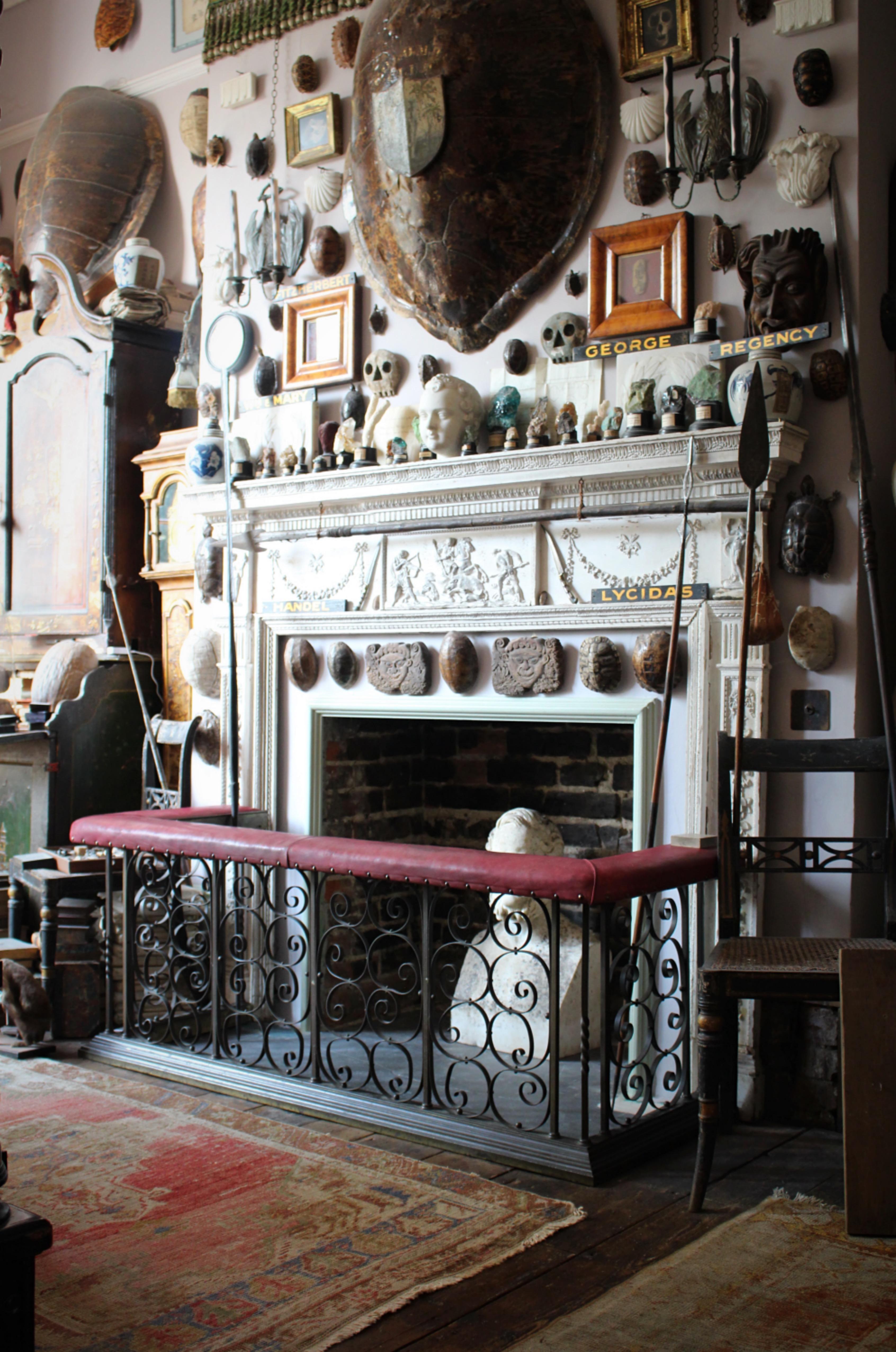 A super quality late Victorian, Edwardian country house club fender. Of typical form, with an ample continuous seat over a decorative shapely brass guard with barley twist supports on a stepped plinth.

In perfectly untouched condition, age related