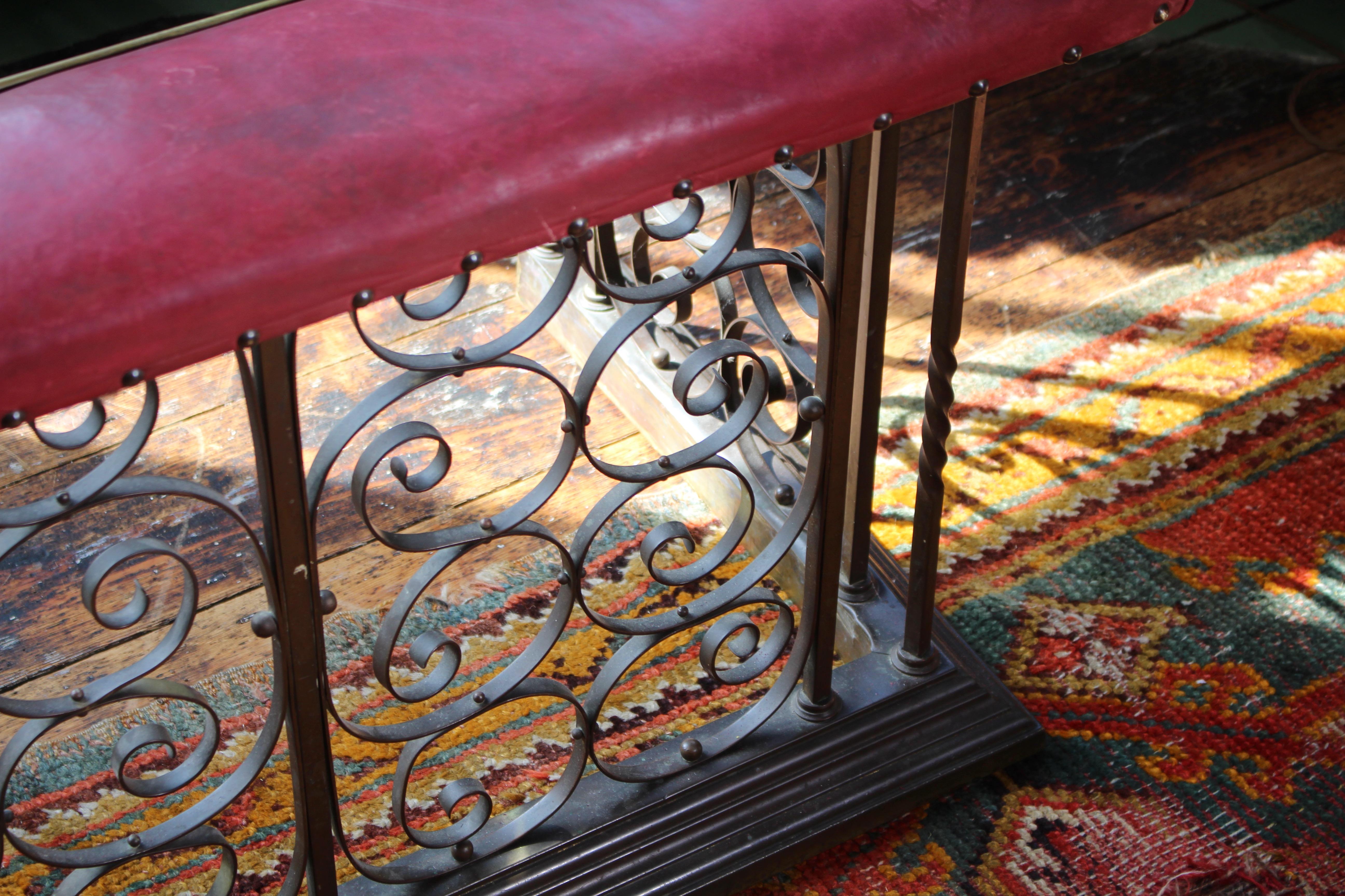 Late 19th Century Brass & Red Leather Country House Club Fender Fire Guard For Sale 4