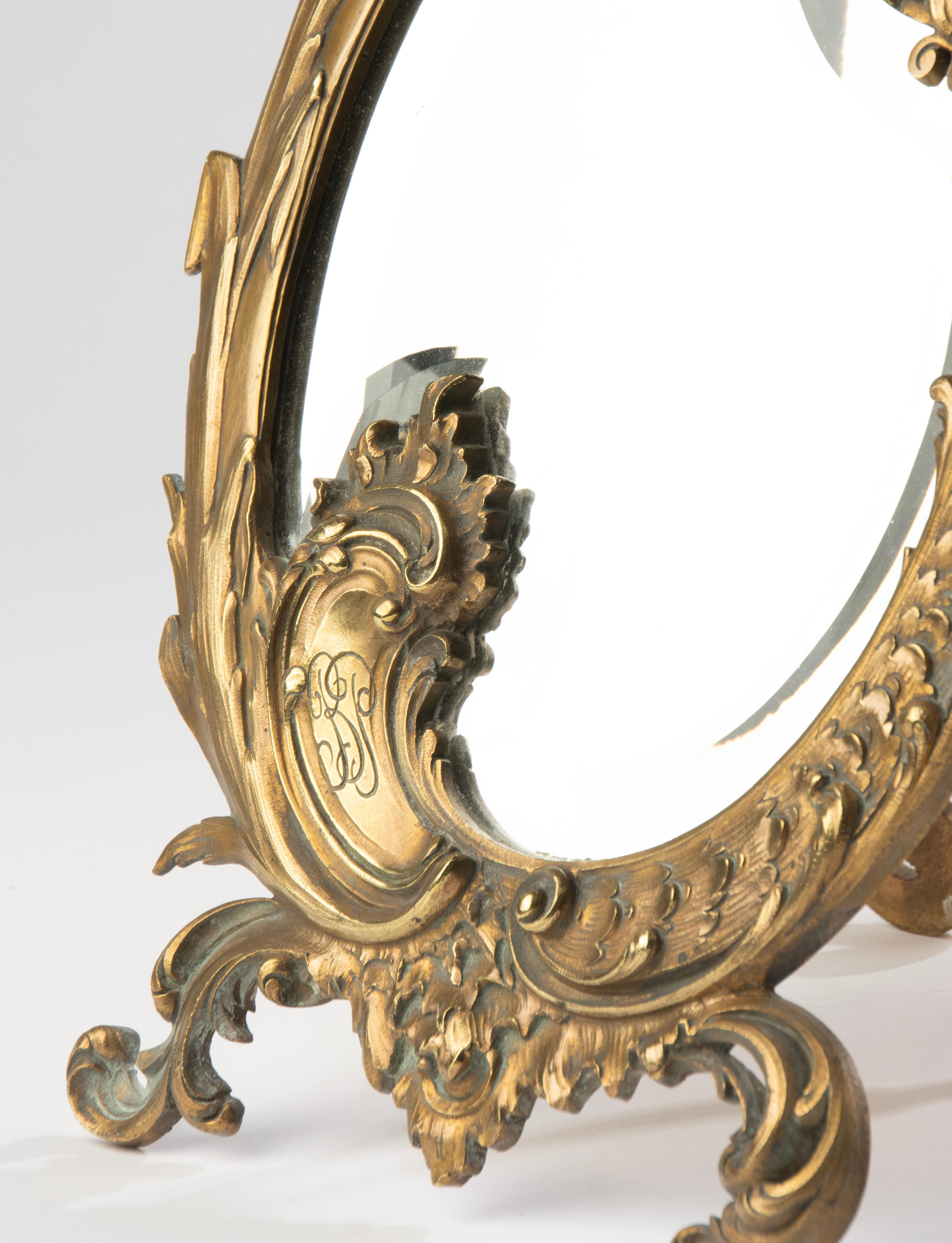 Miroir de table en laiton de la fin du XIXe siècle - style rococo en vente 6